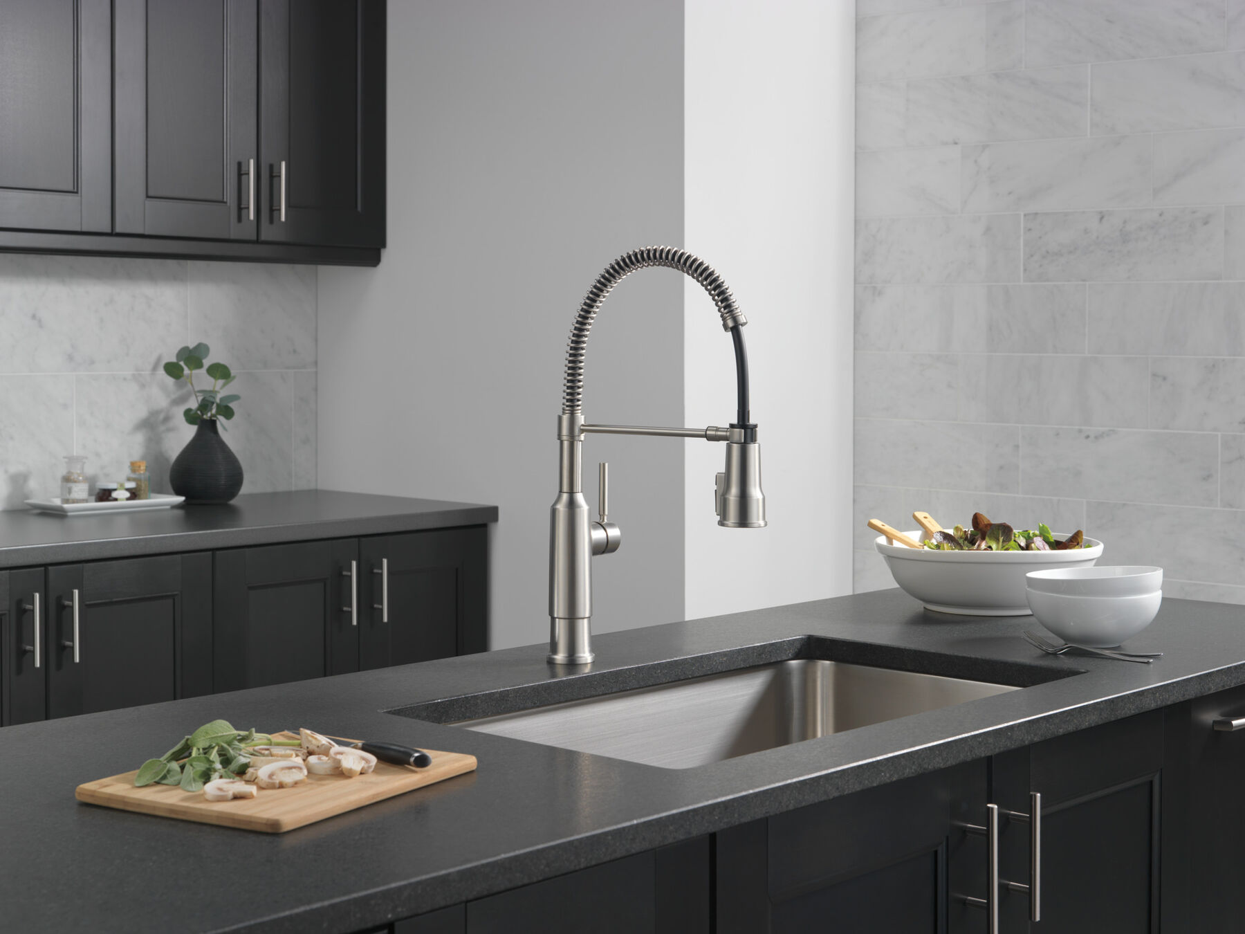 Single-Handle Pull-Down Spring Kitchen Faucet, image 11