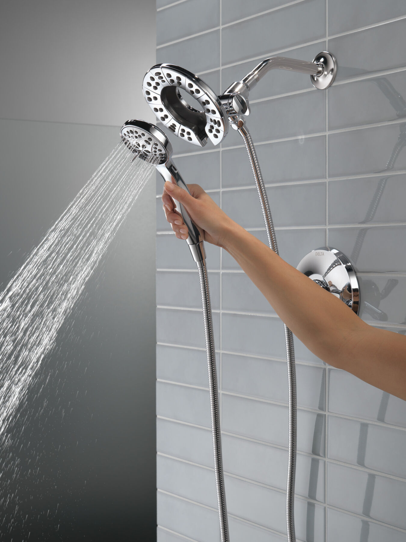 Monitor 17 Series Shower Trim