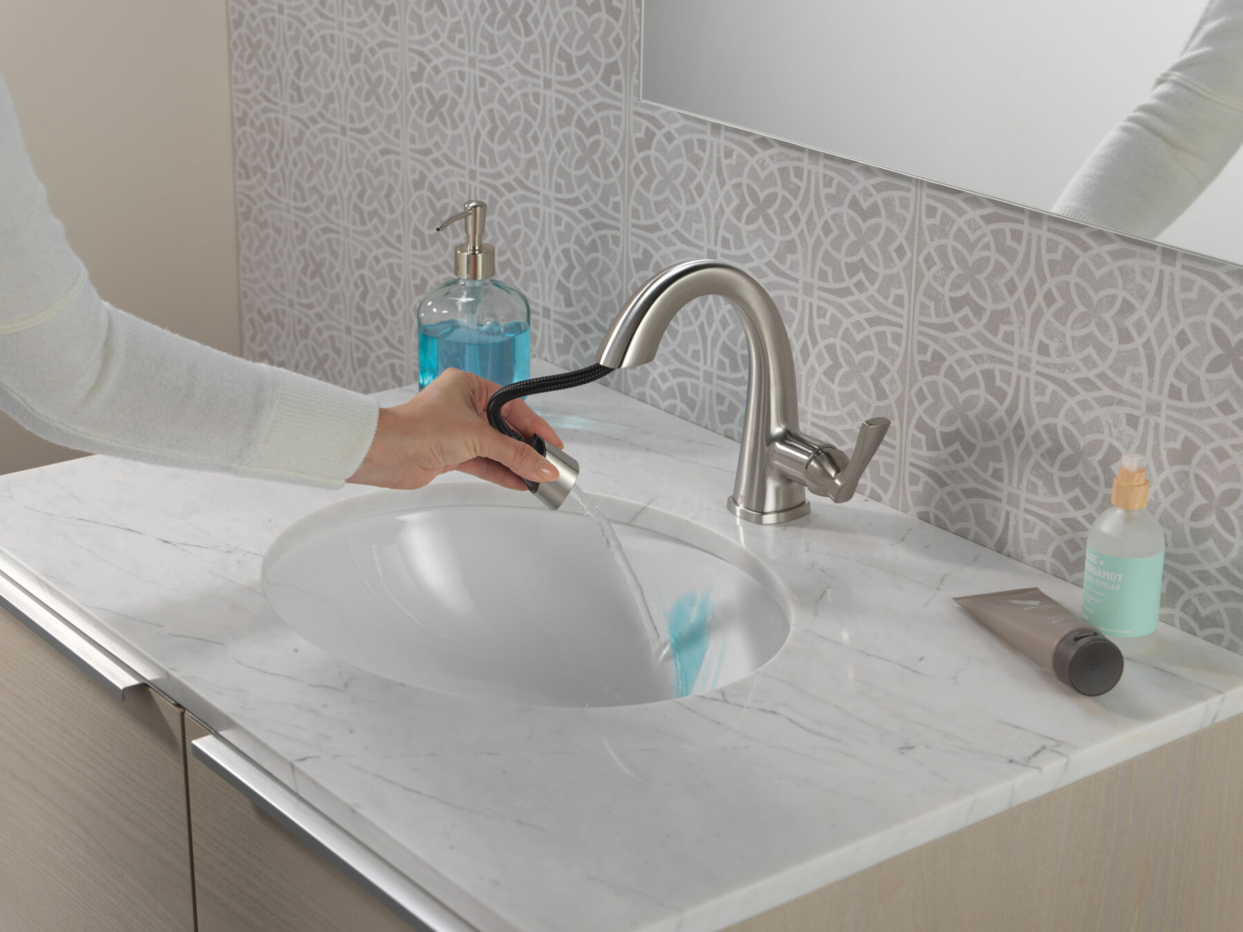 Single Handle Pull Down Bathroom Faucet (Recertified), image 5