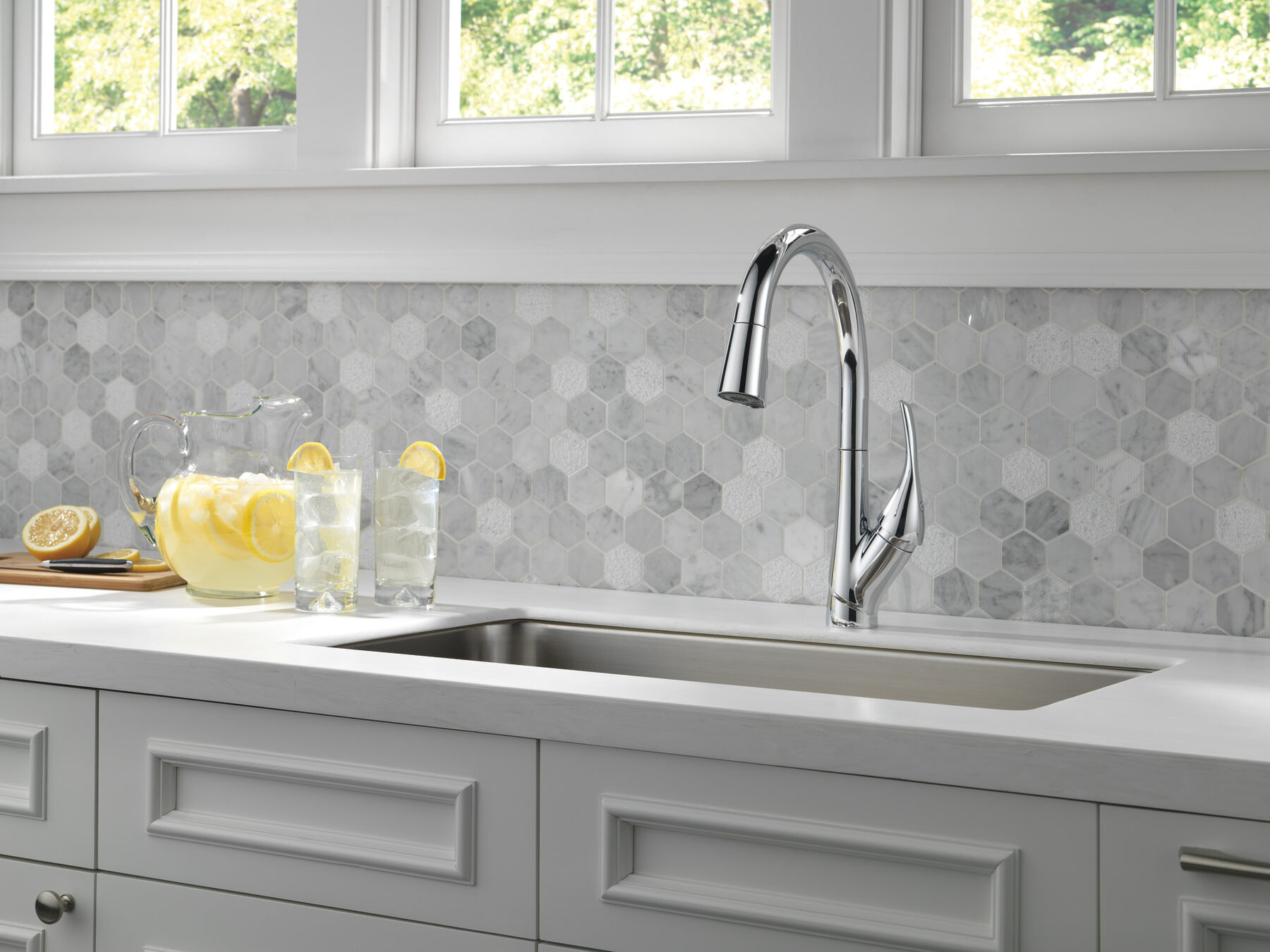 Single Handle Pull-Down Kitchen Faucet with ShieldSpray® Technology, image 12