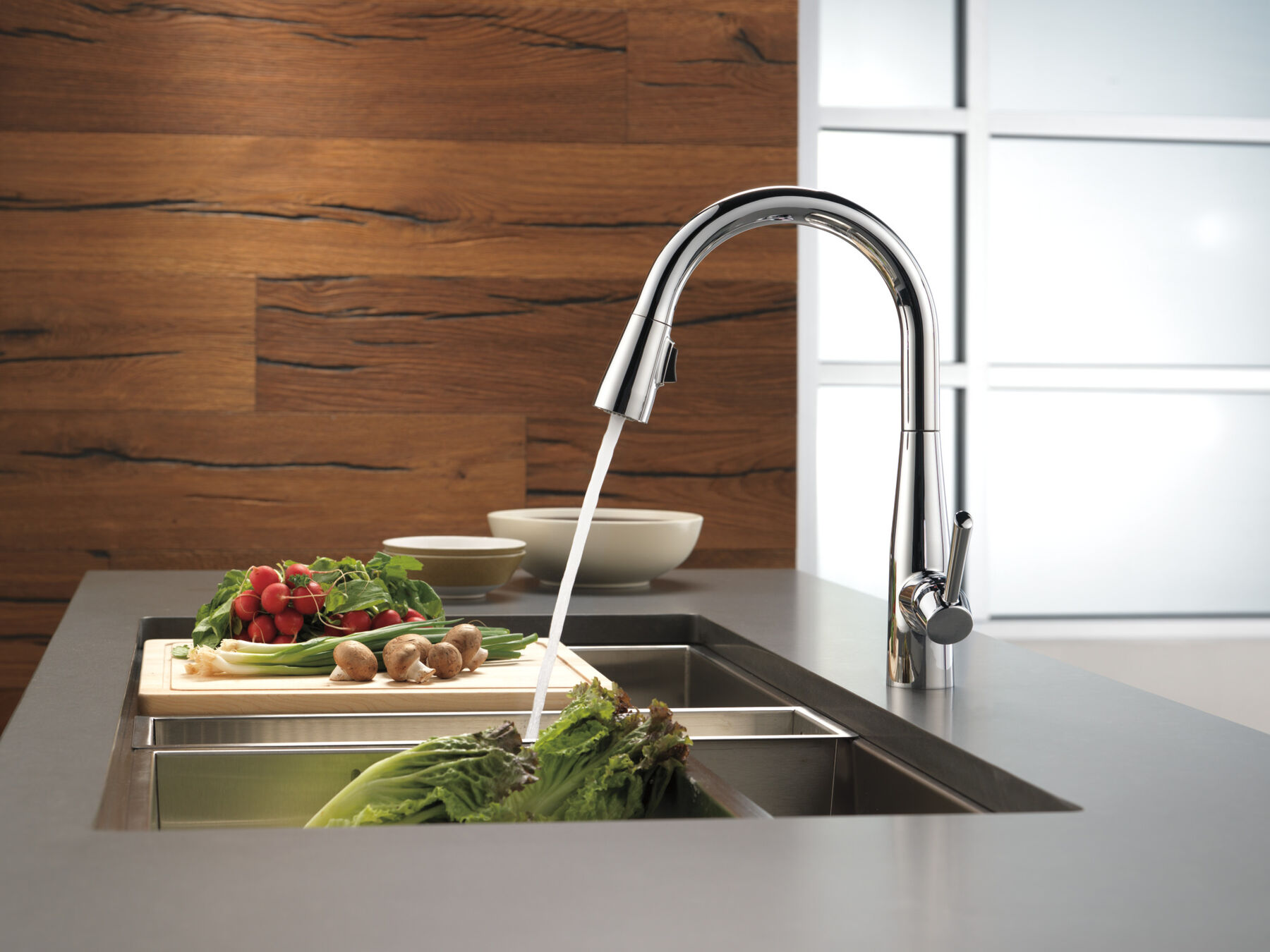 Single Handle Pull-down Kitchen Faucet (Recertified), image 5