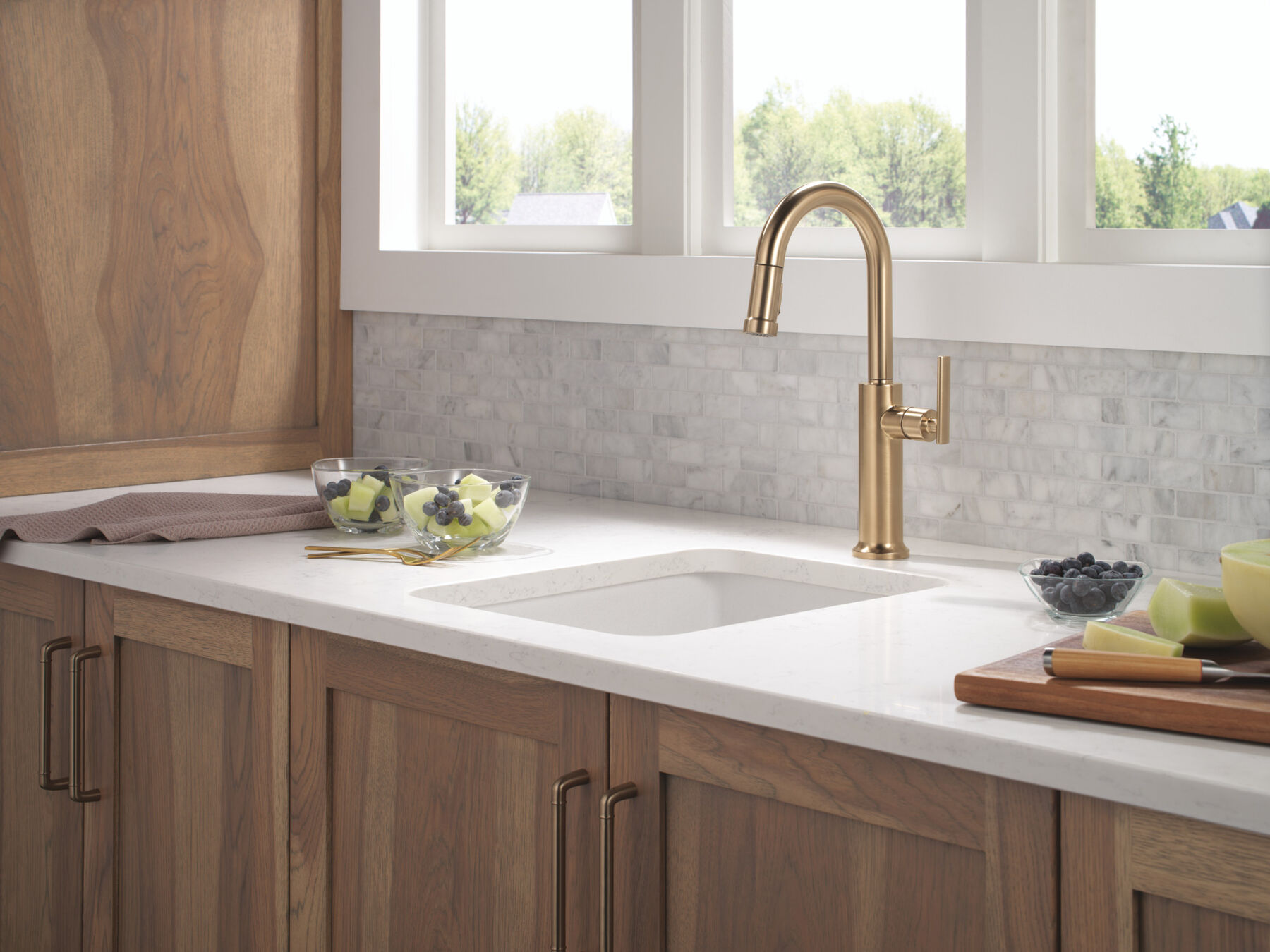 Single Handle Pull-Down Bar / Prep Faucet