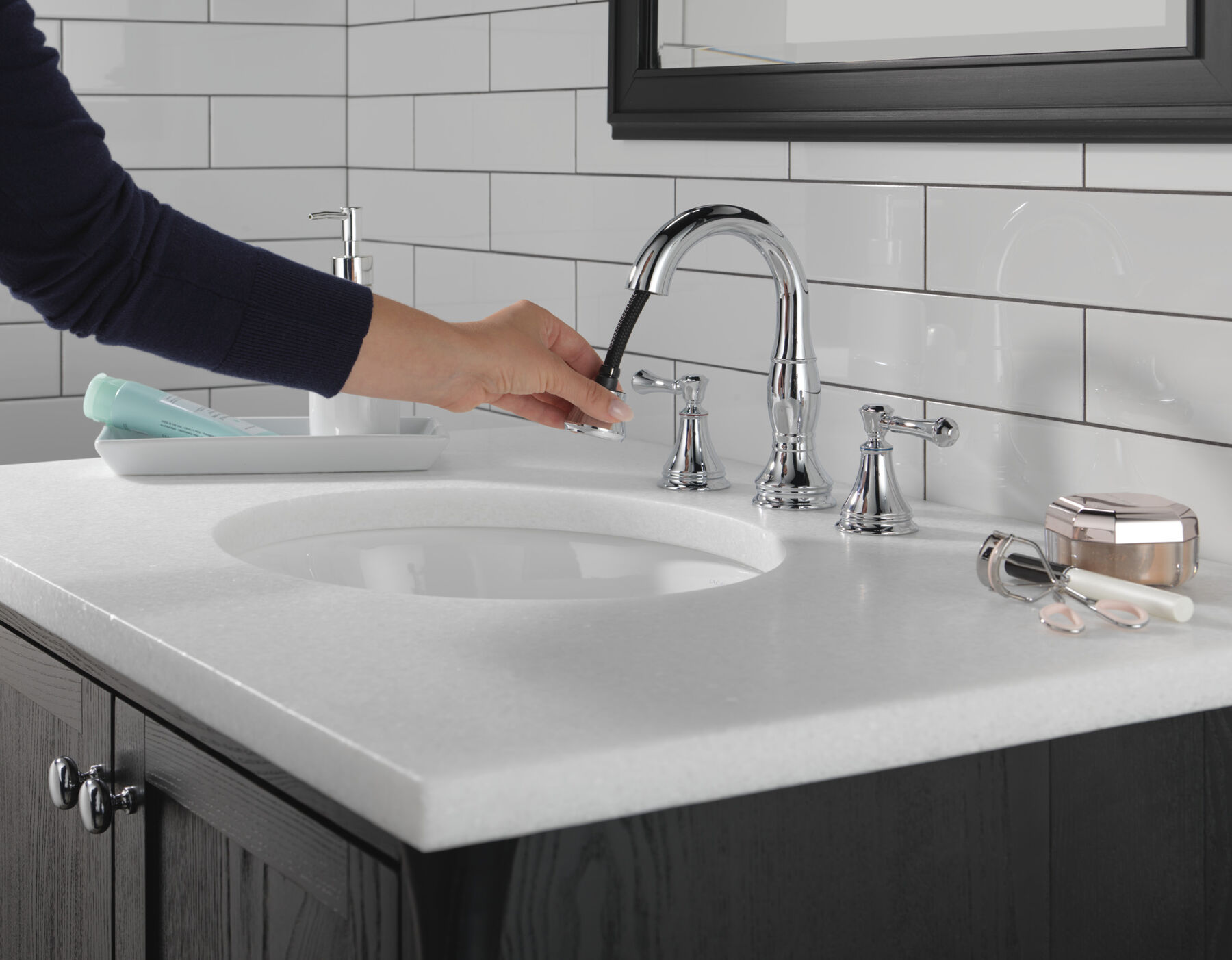 Two Handle Widespread Pull-Down Bathroom Faucet