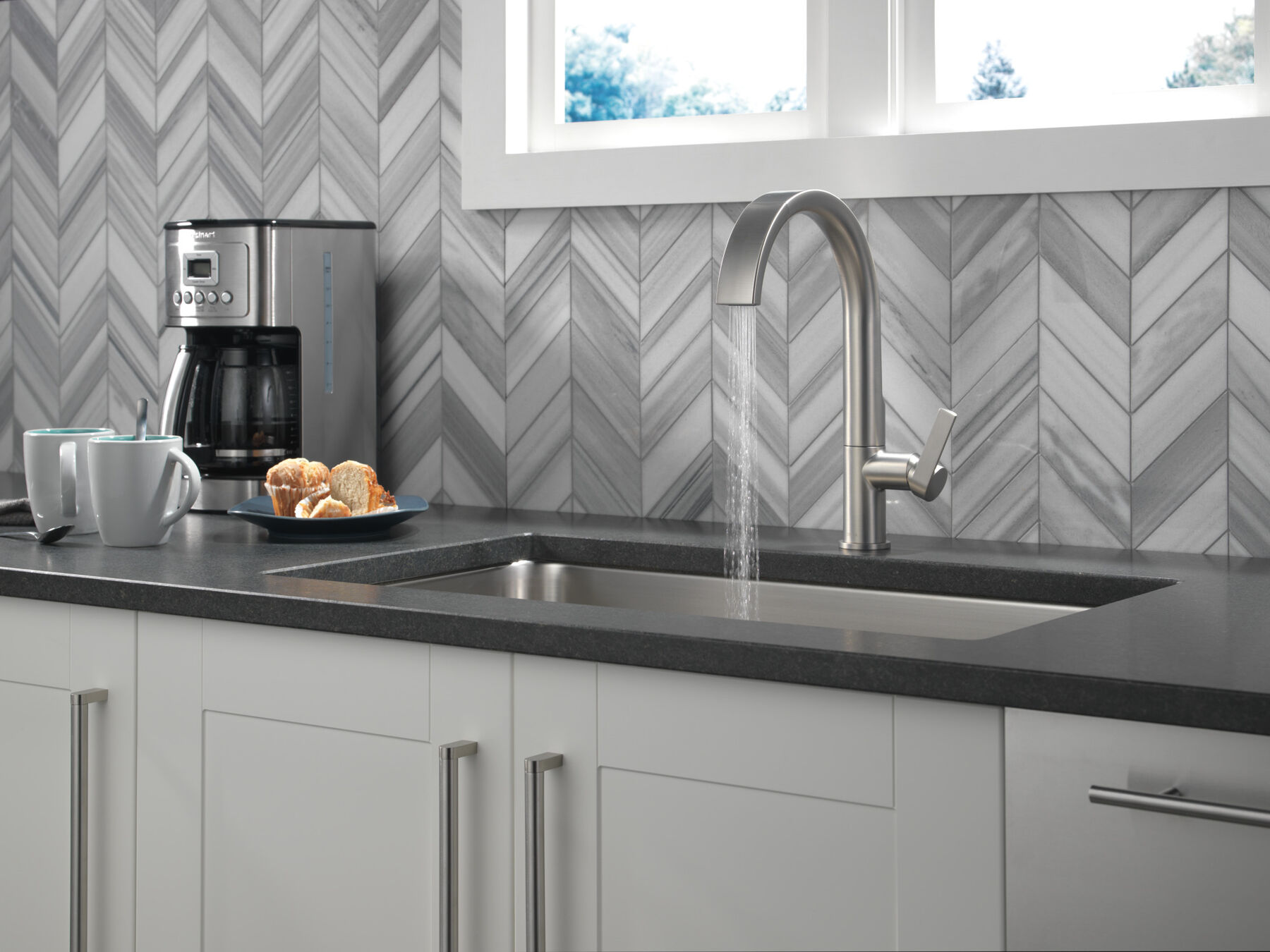 Pull-Down Kitchen Faucet 1L (Recertified), image 6