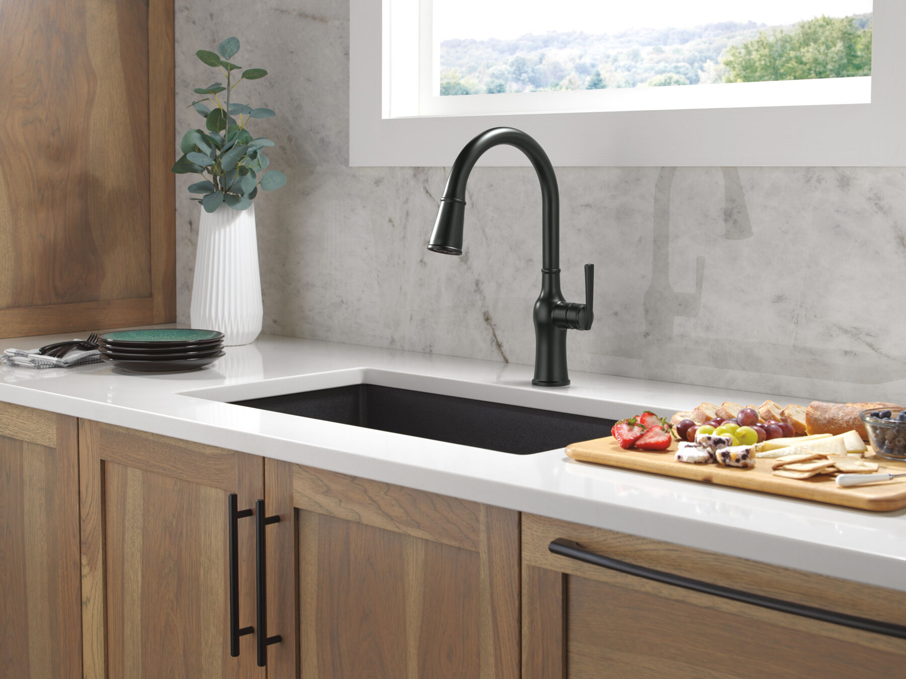 Single Handle Pull-Down Kitchen Faucet, image 8