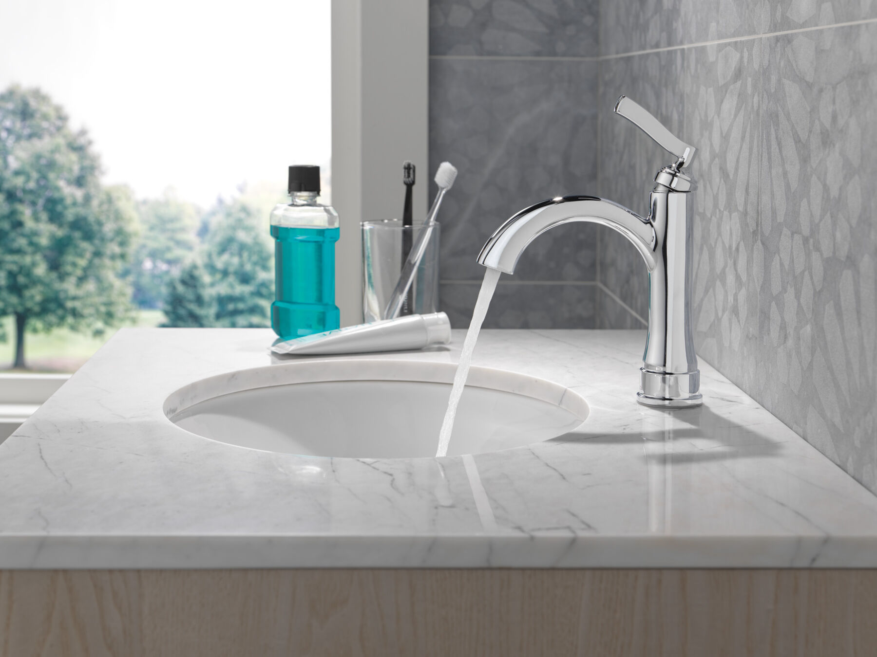 Single Handle Bathroom Faucet