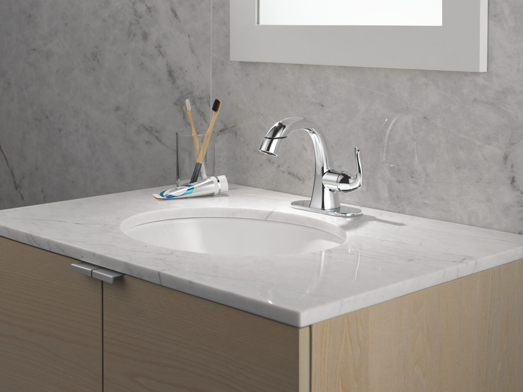 Single Handle Pull-Down Bathroom Faucet, image 5
