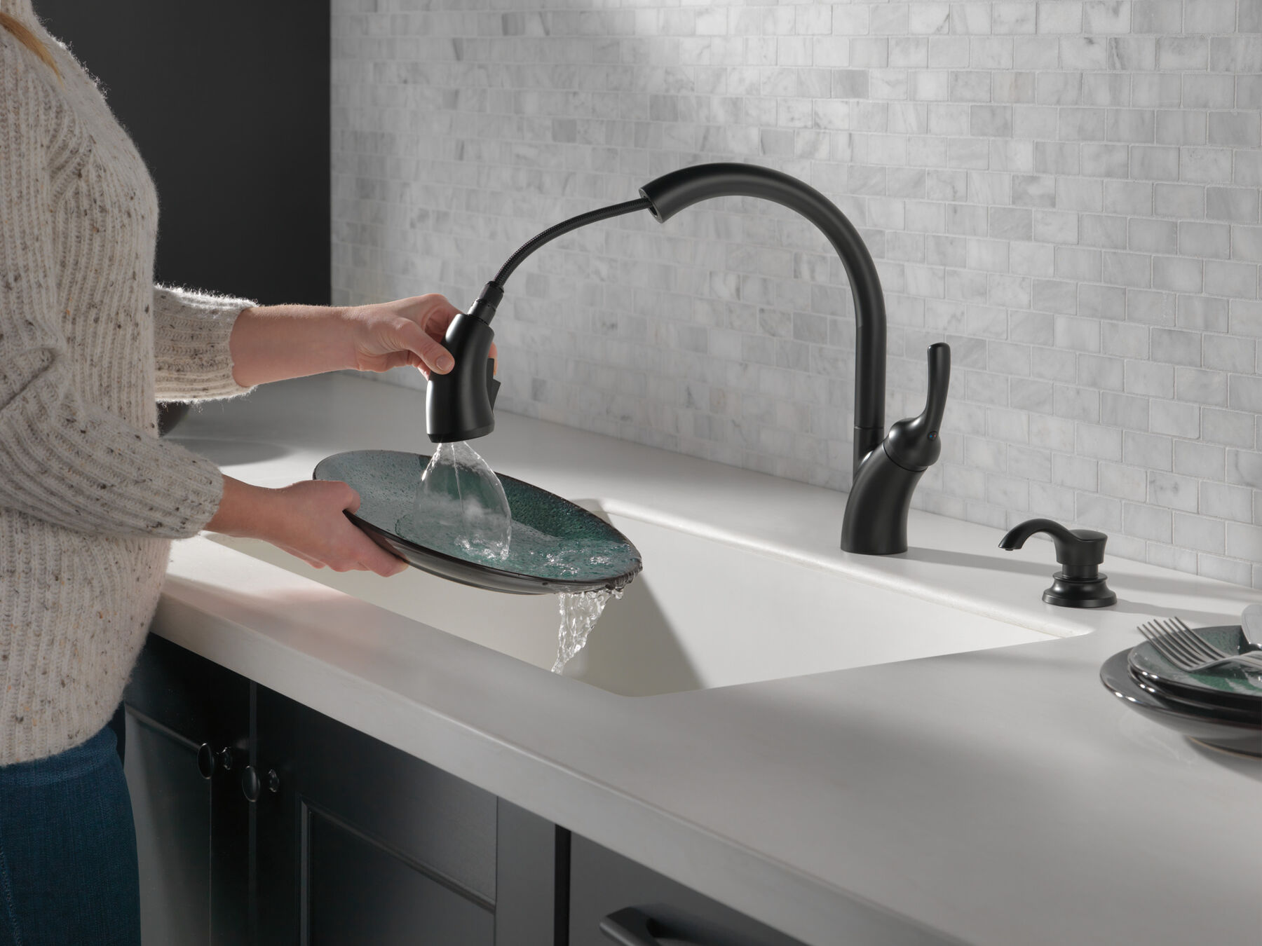 Single Handle Pull-Out Kitchen Faucet with Soap Dispenser and ShieldSpray&reg; Technology (Recertified), image 4