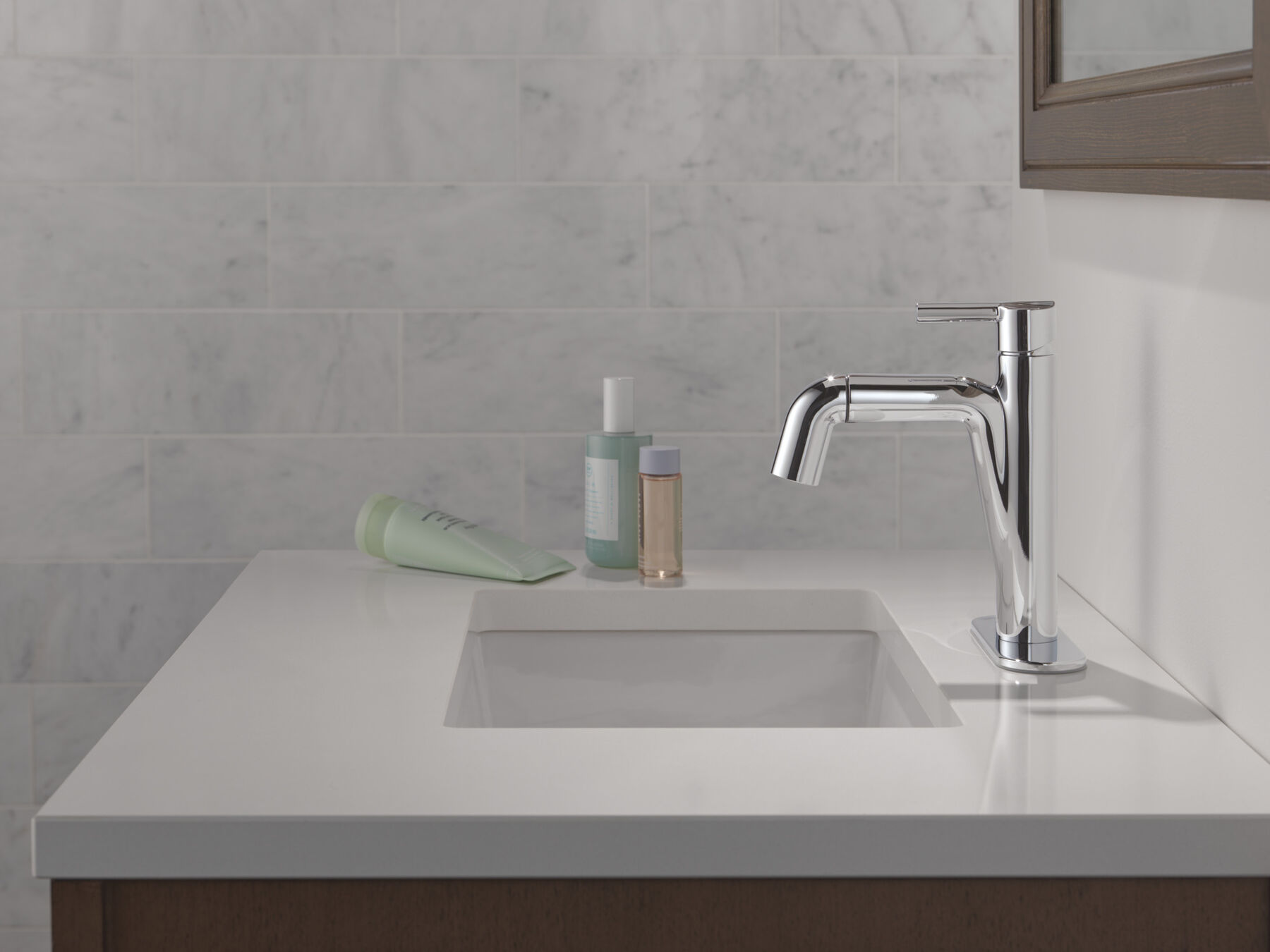 Single Handle Pull-Down Bathroom Faucet, image 4