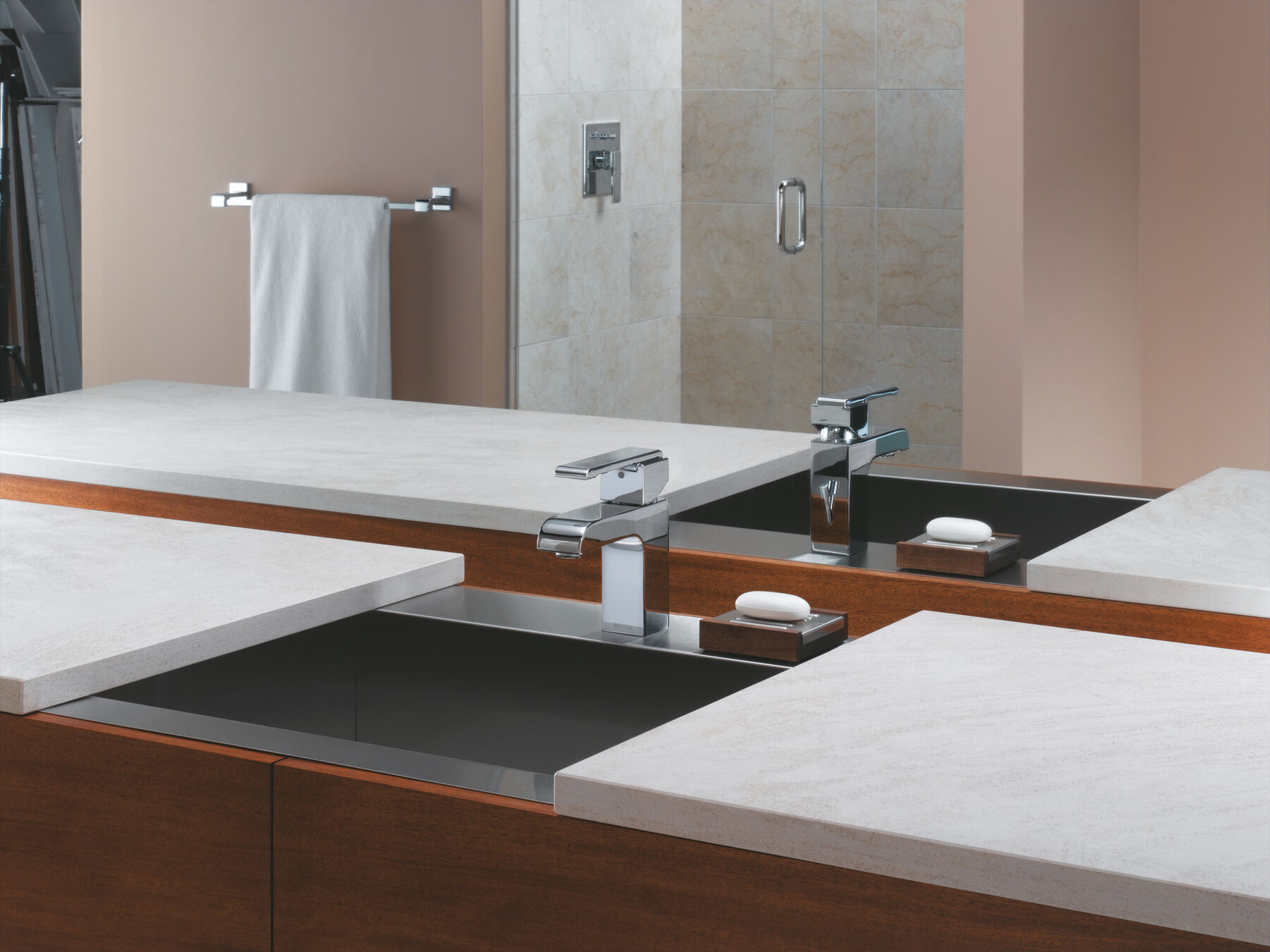 Towel Bar, image 2