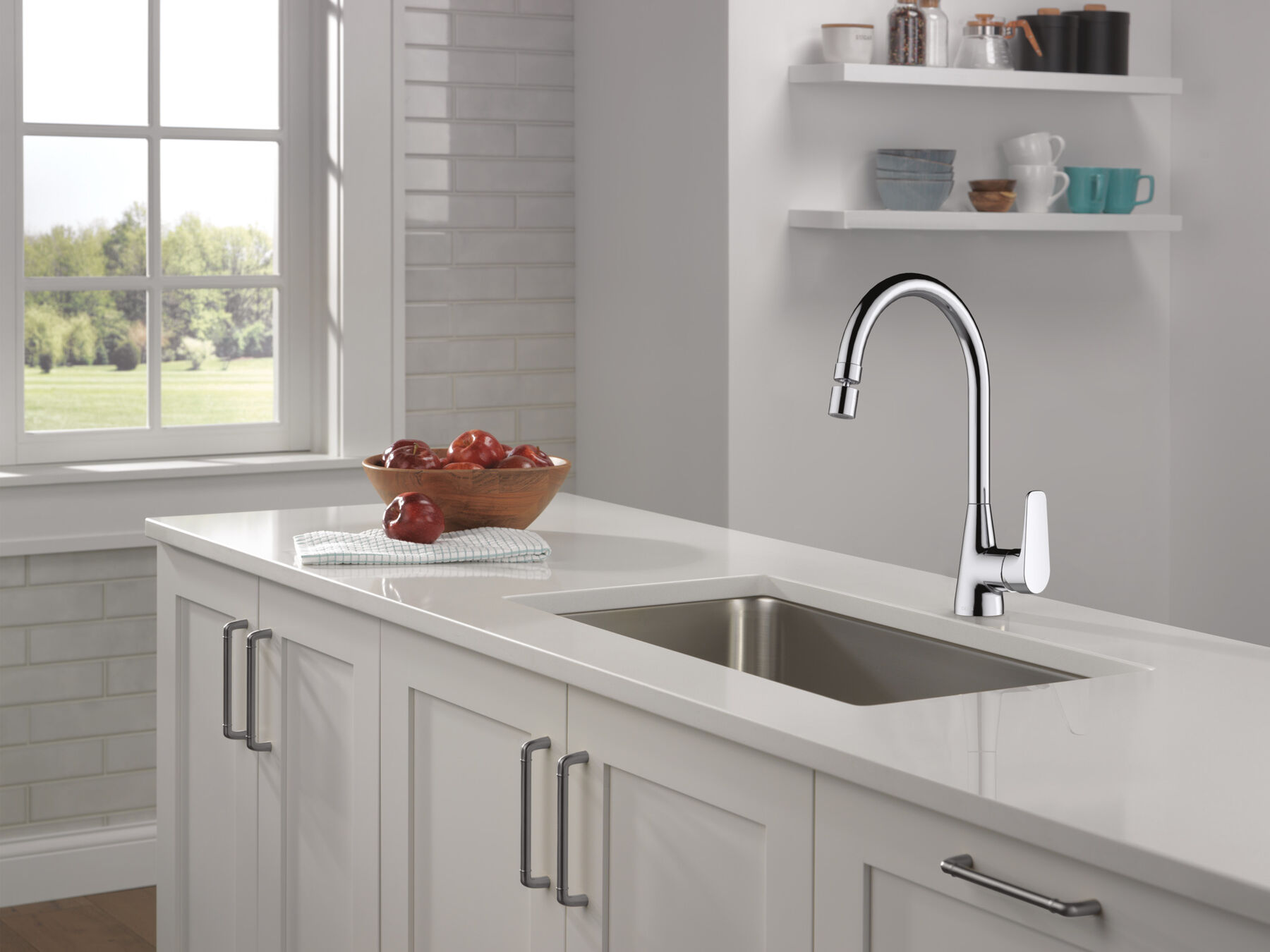 Single Handle Kitchen Faucet, image 2