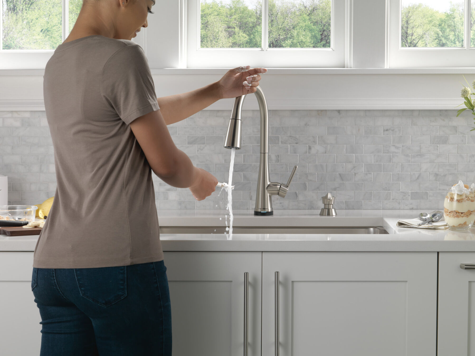 Single Handle Pull-Down Kitchen Faucet with Soap Dispenser and Touch<sub>2</sub>O&reg; Technology Technology