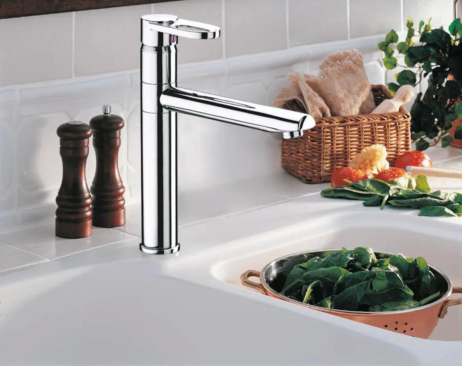 Single Handle Kitchen - Single Hole - Stick Handle Ceramic Valve System