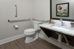 Secondary Image-75950-R