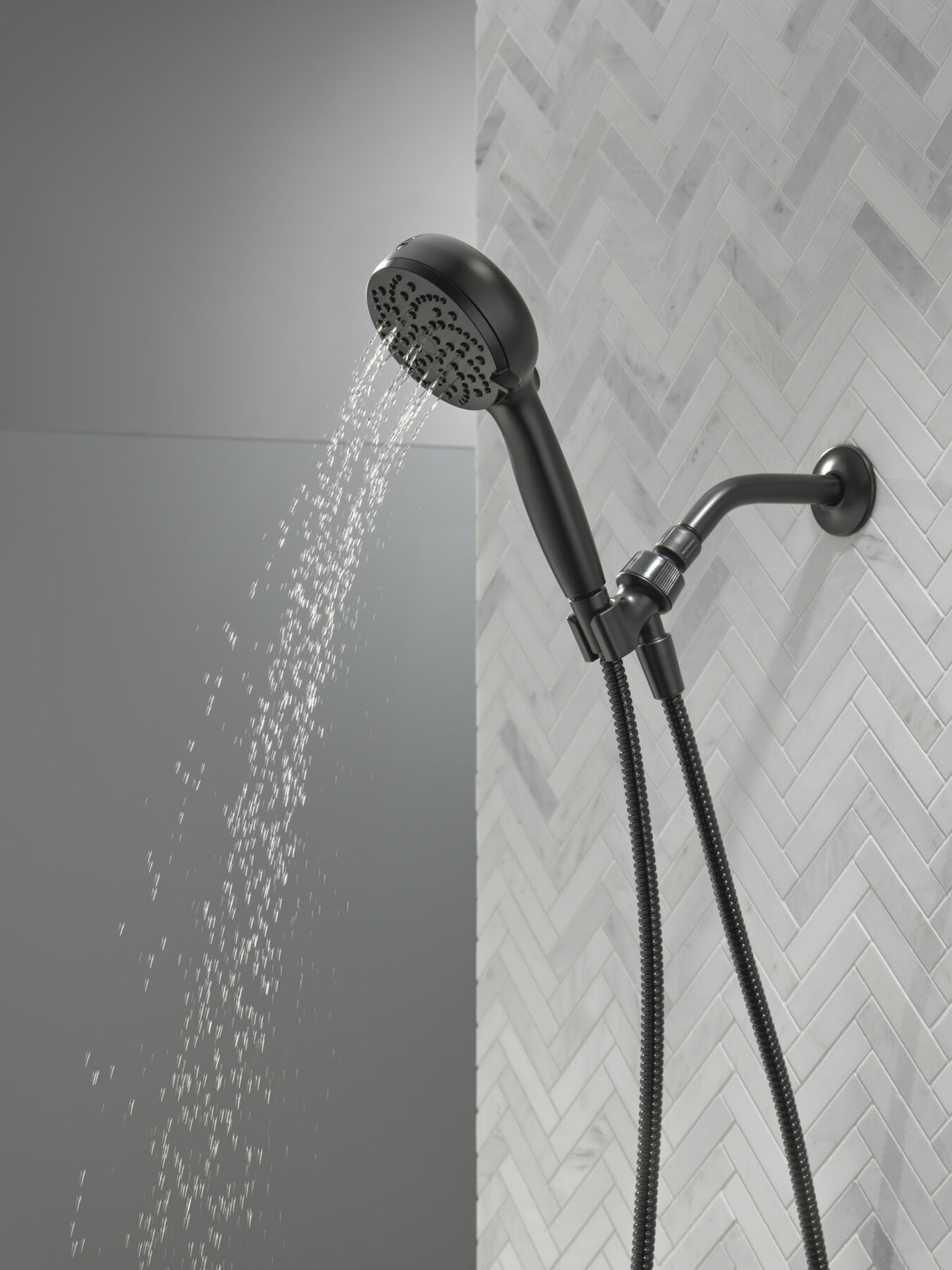 6-Setting Hand Shower with Cleaning Spray in Matte Black - 2.5 GPM, image 8