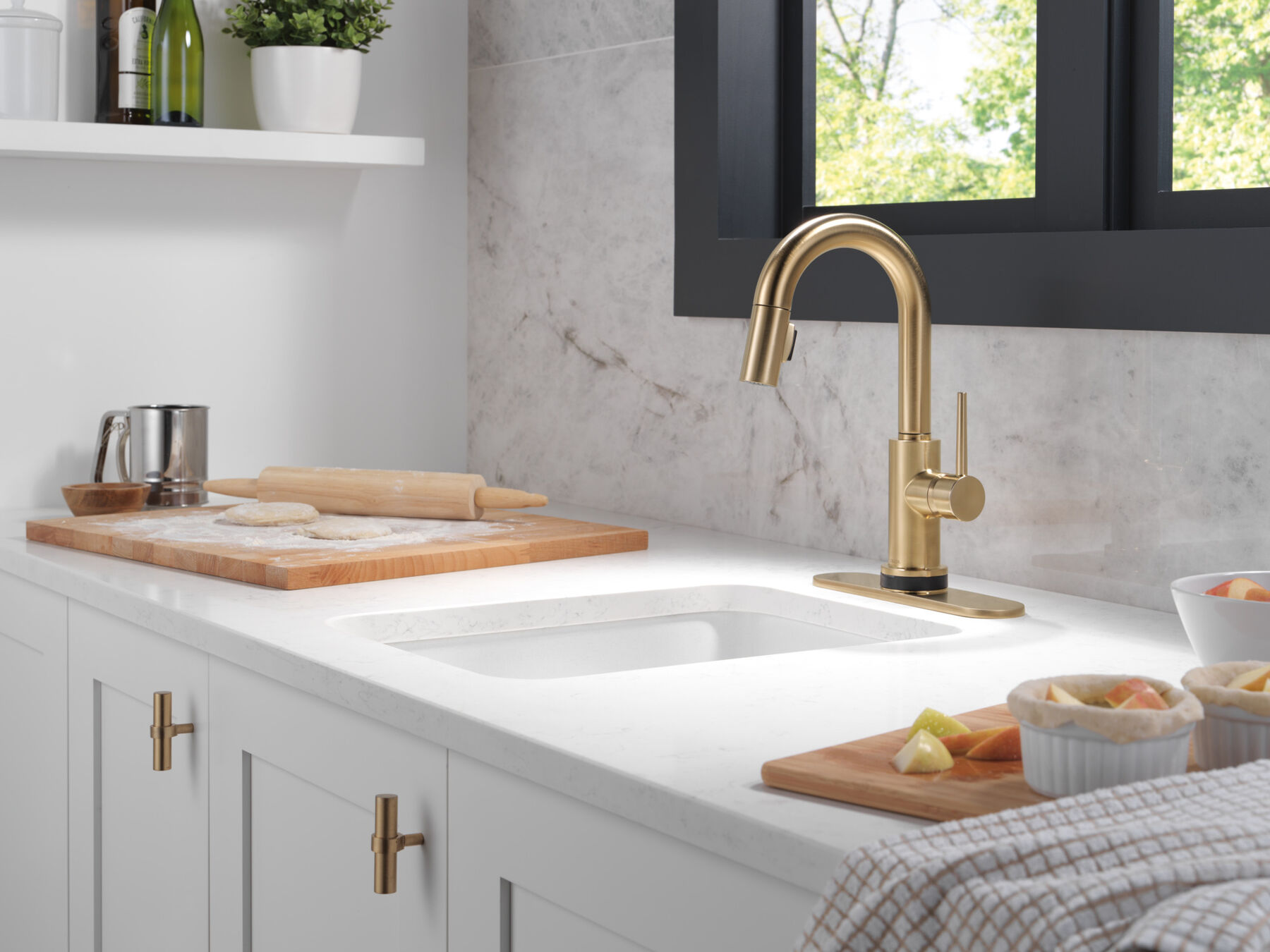 Touch2O® Bar / Prep Faucet with Touchless Technology, image 13