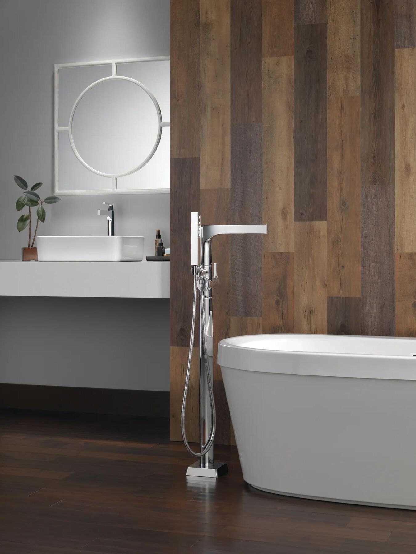 Single Handle Vessel Bathroom Faucet