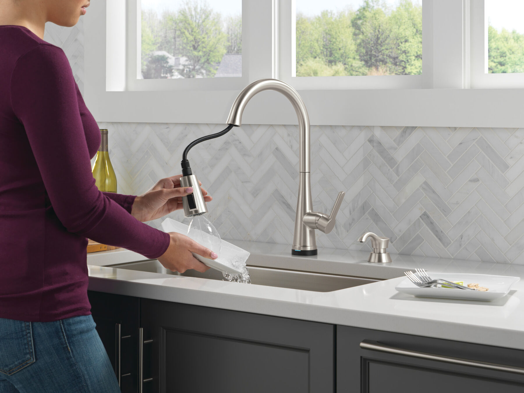 Touch2O&reg; Pull-Down Kitchen w/Soap (Recertified)