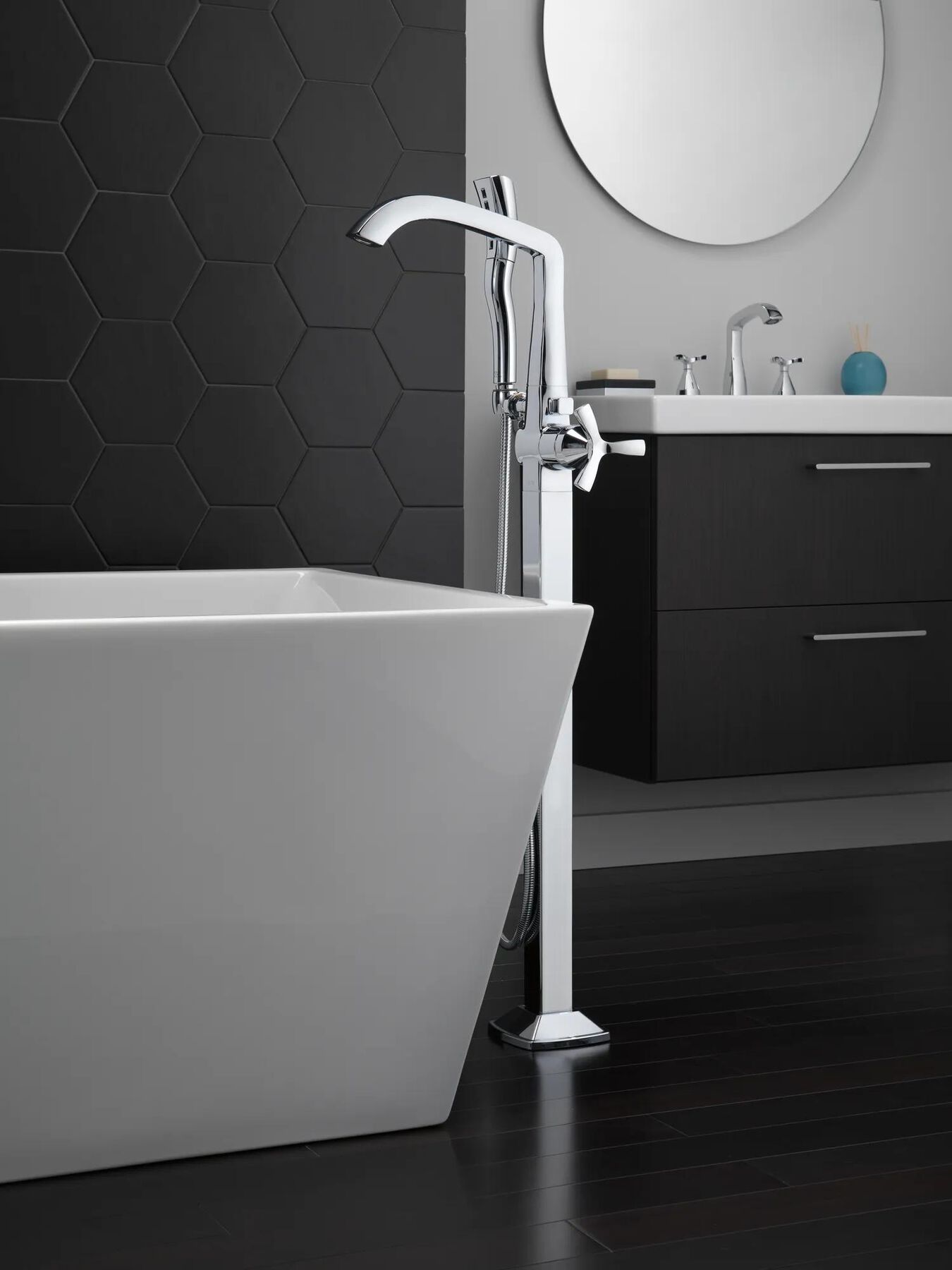 Single Handle Floor Mount Tub Filler Trim