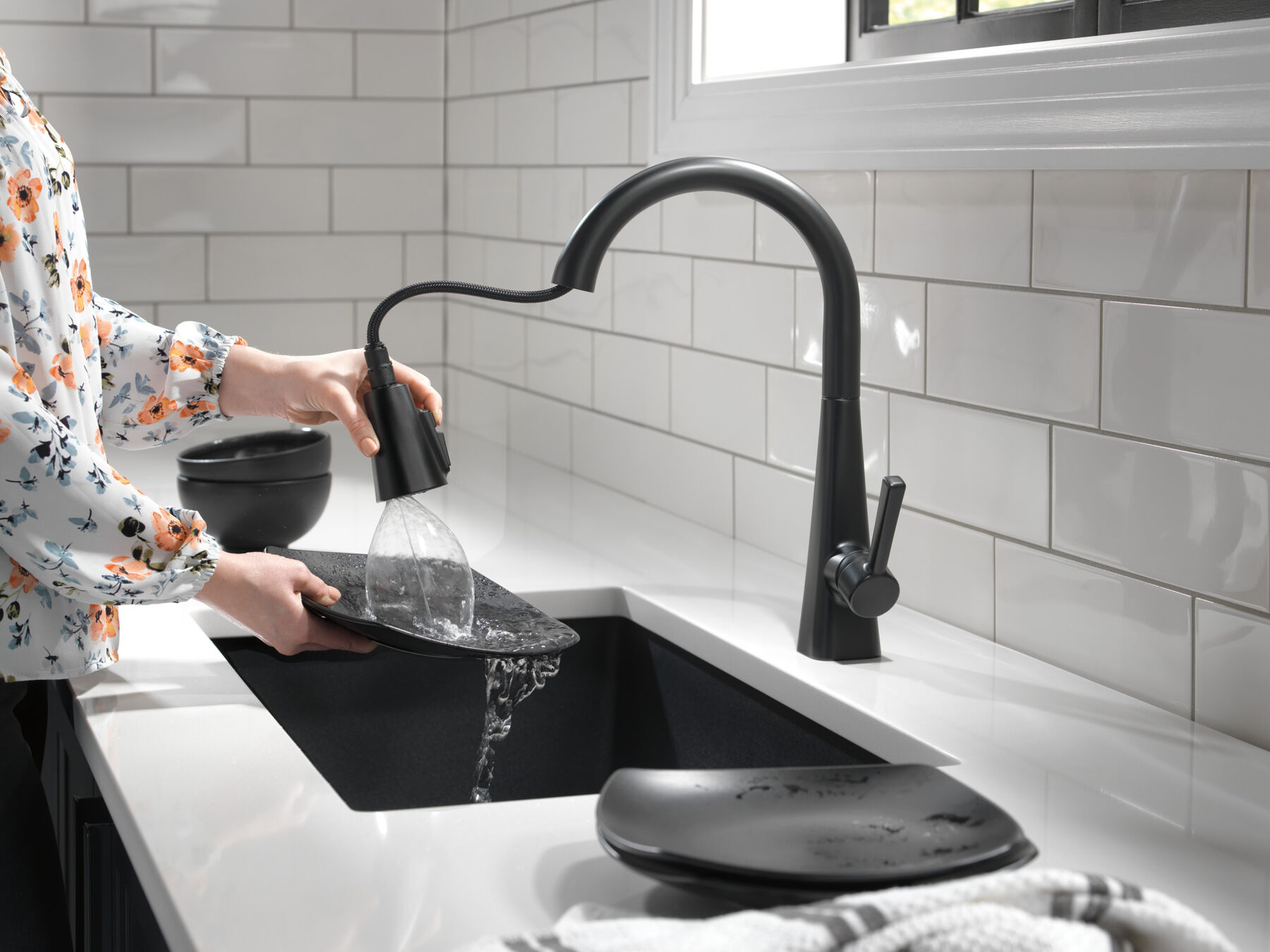 Pull-Down Kitchen Faucet 1L (Recertified), image 4