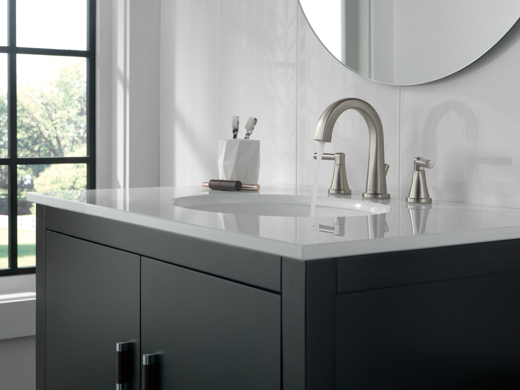 Two Handle Widespread Bathroom Faucet (Recertified)