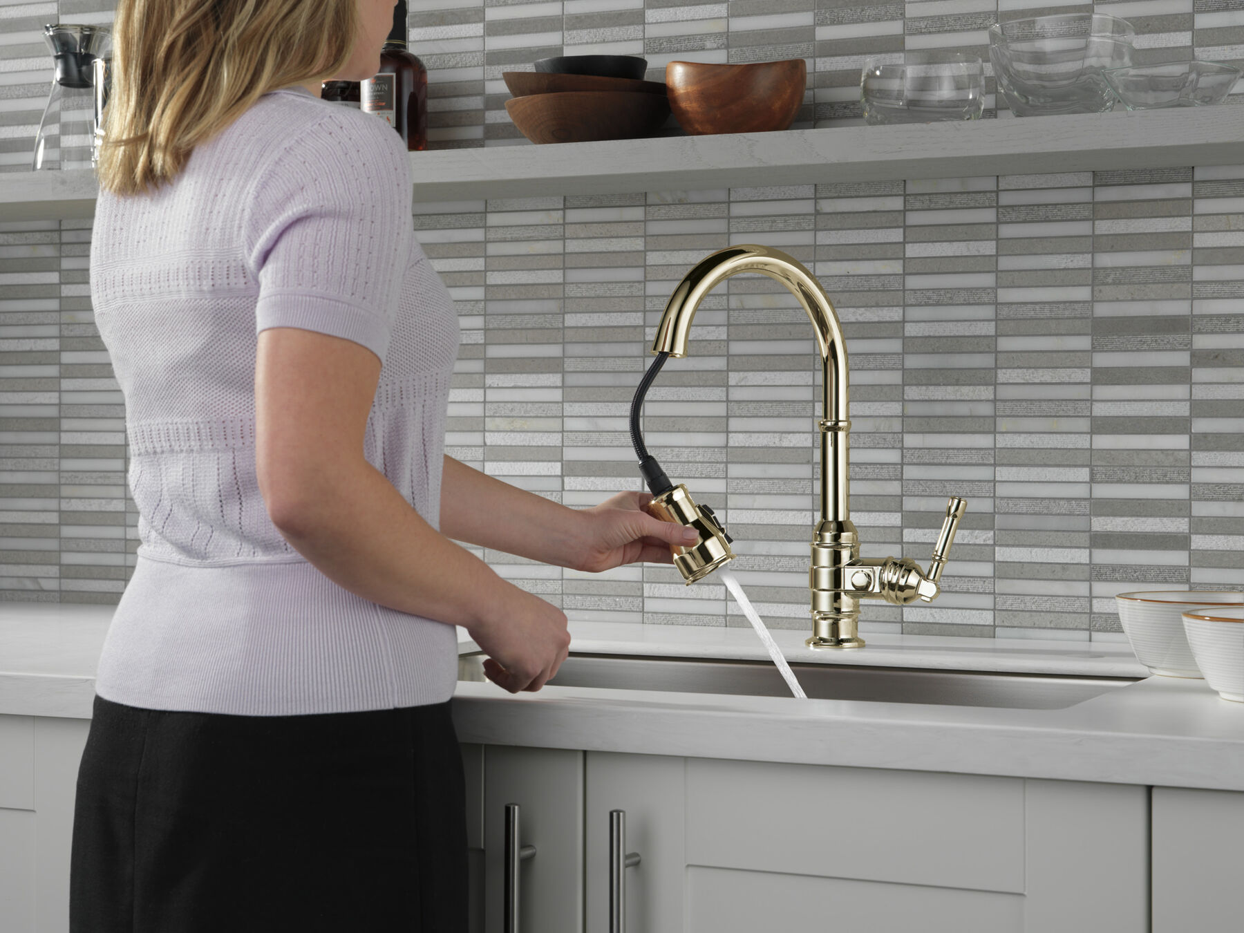 Single Handle Pull-Down Kitchen Faucet, image 2