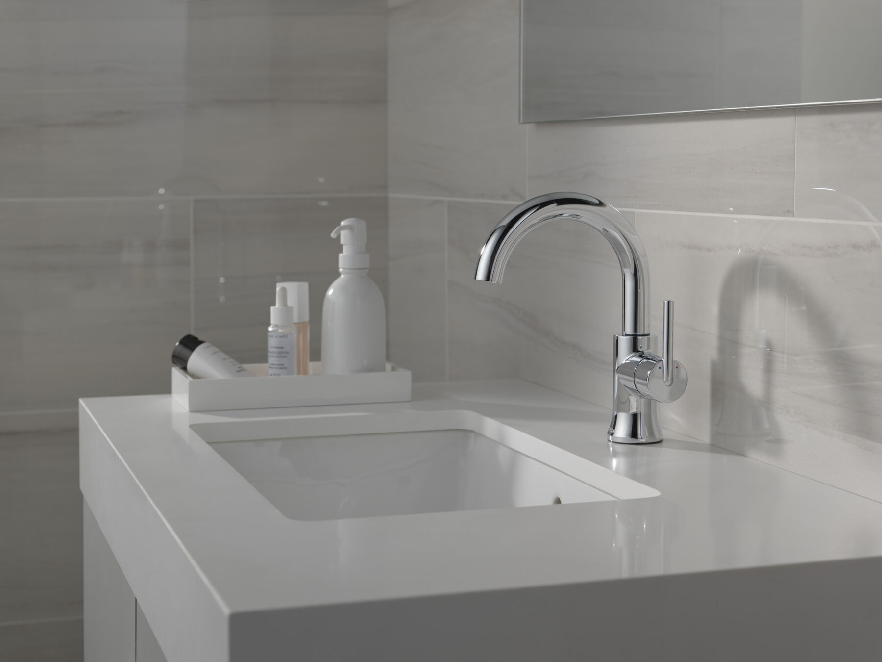 Single Handle High-Arc Bathroom Faucet, image 1