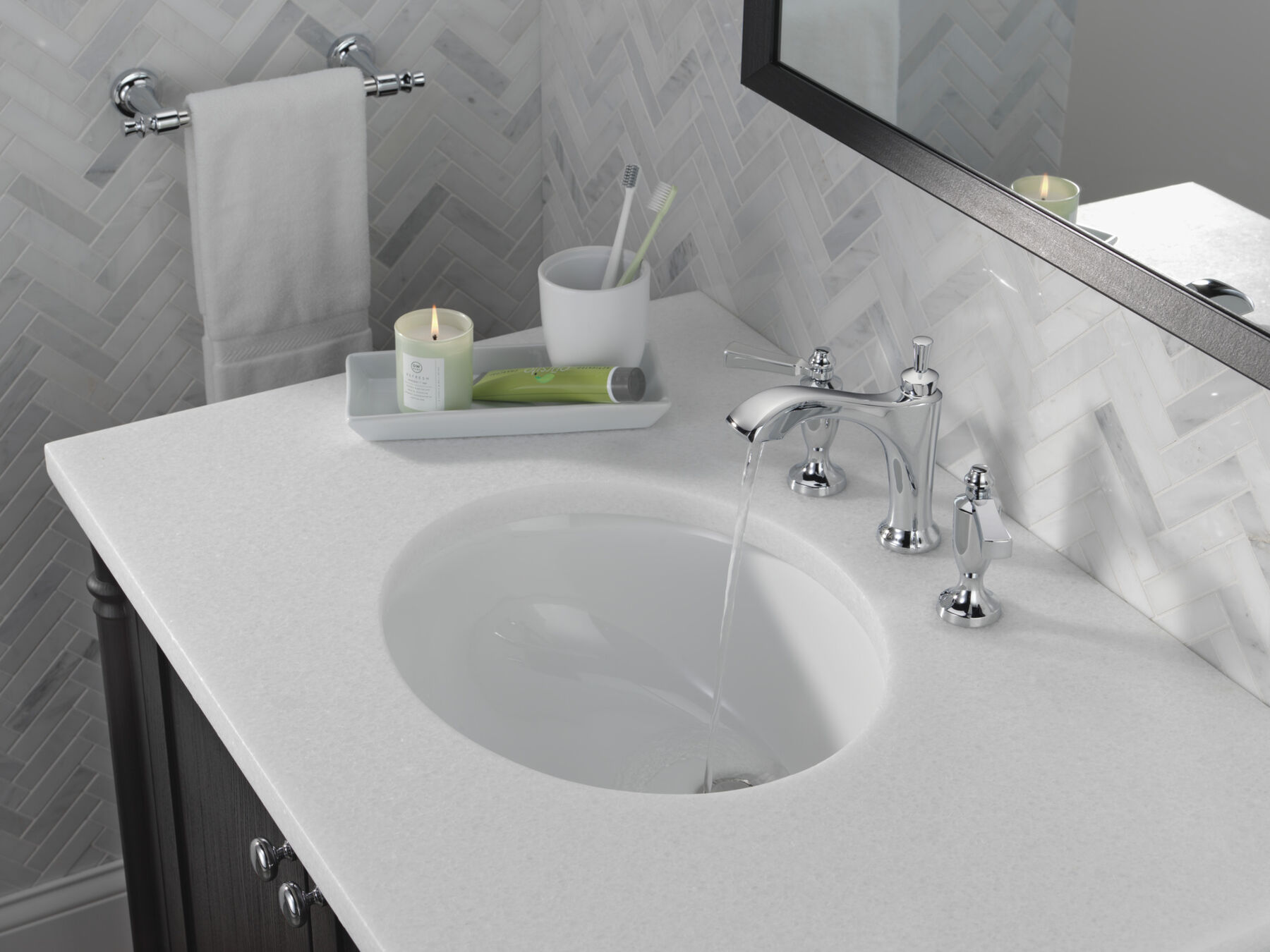 8" Towel Bar, image 1