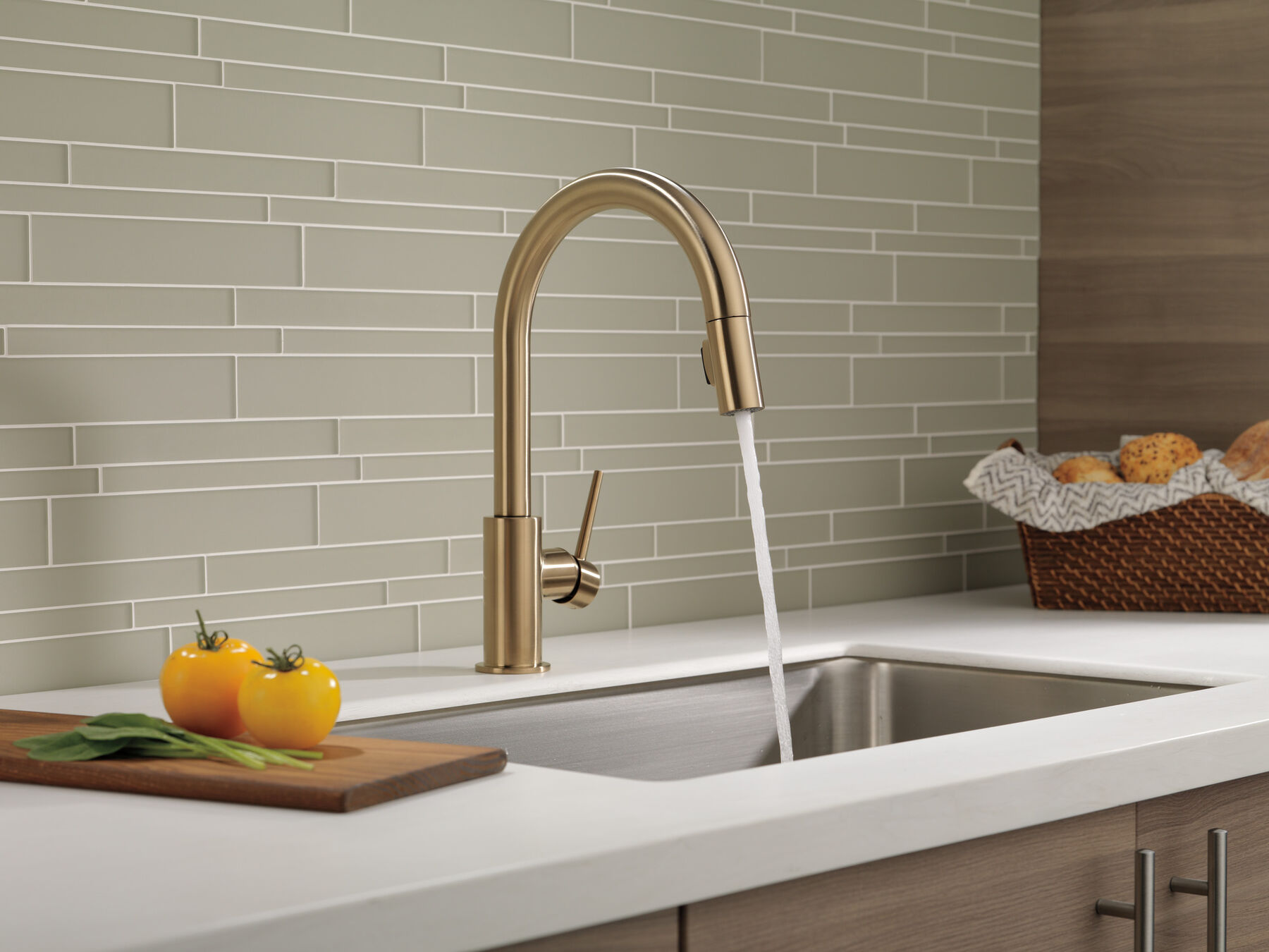Single Handle Pull-Down Kitchen Faucet, image 19