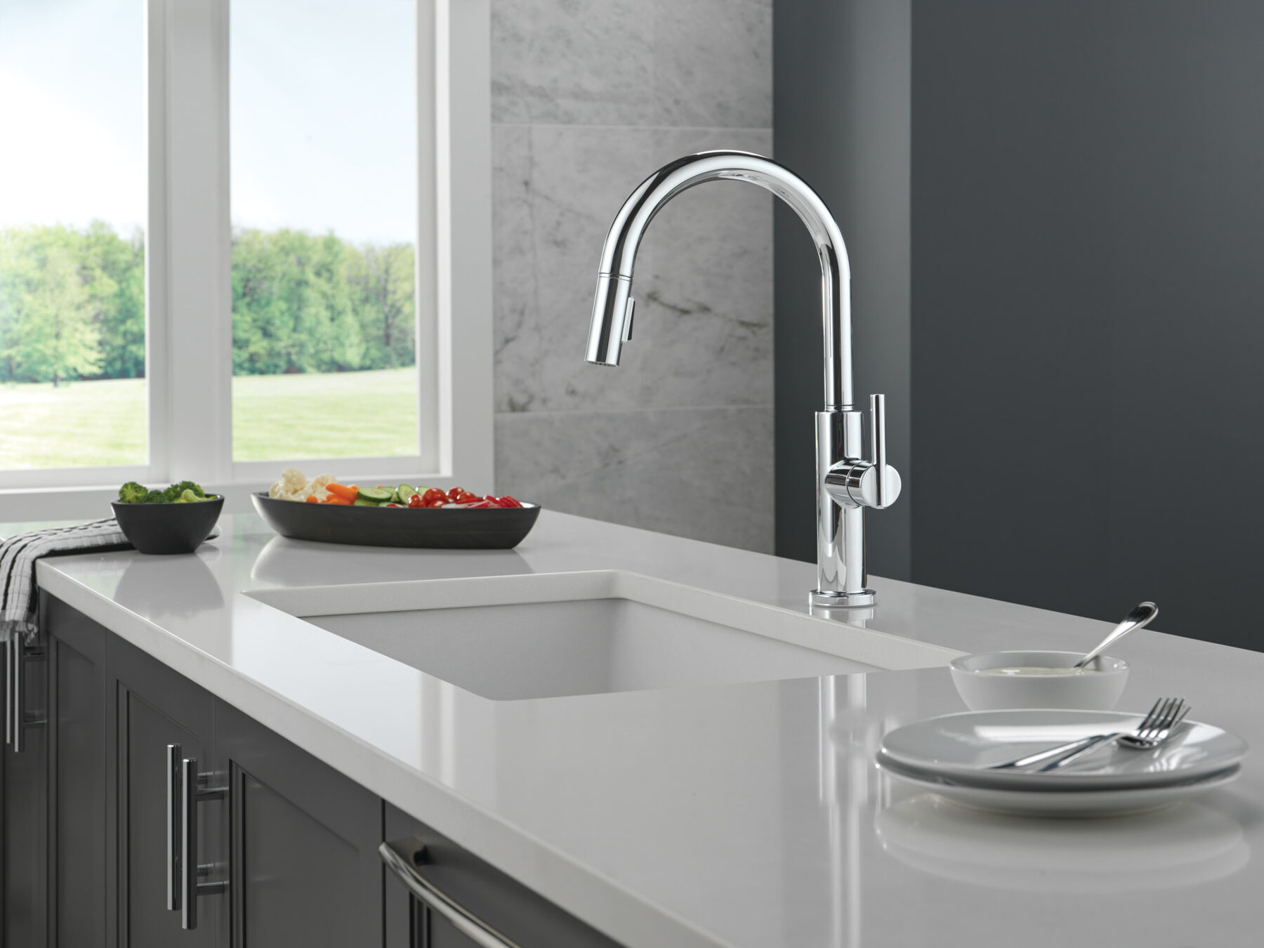 Single Handle Pull-Down Kitchen Faucet, image 9