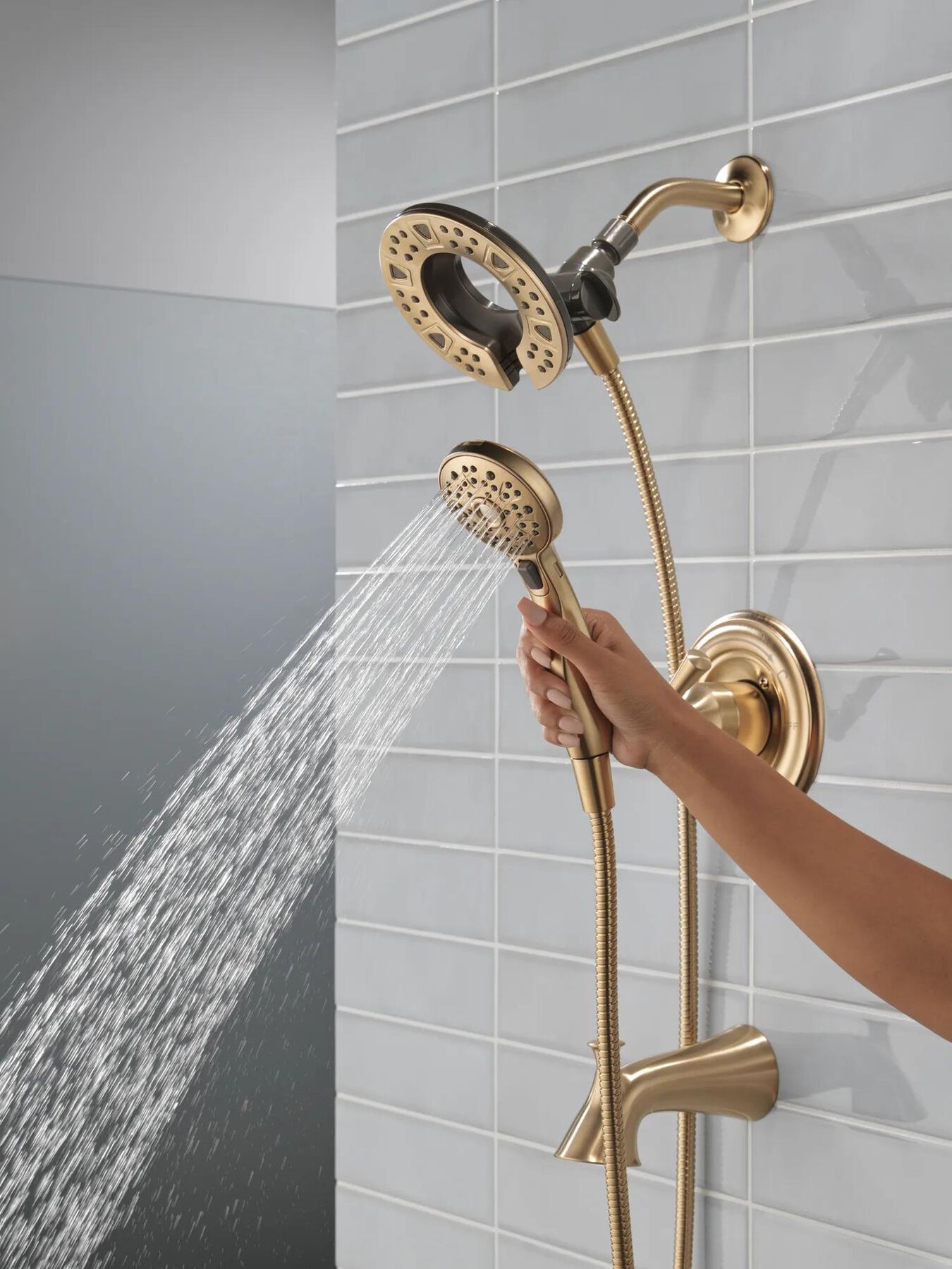 Monitor&reg; 14 Series Tub and Shower (Recertified)