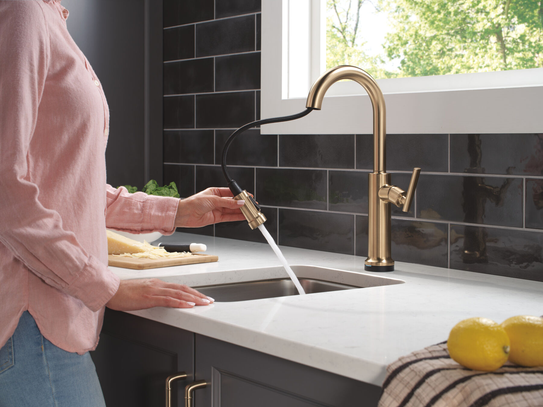 Touch2O&reg; Technology Bar / Prep Faucet with Touchless Technology