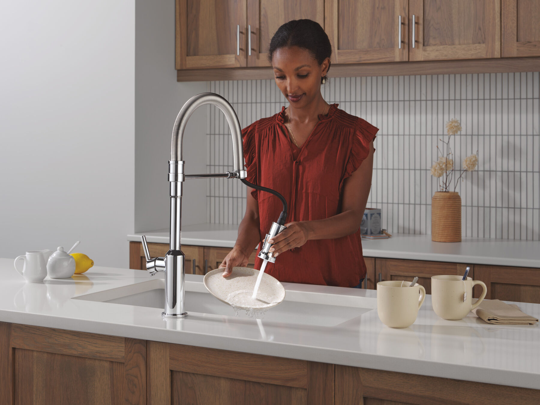 Single Handle Pull-Down Kitchen Faucet With Spring Spout, image 3