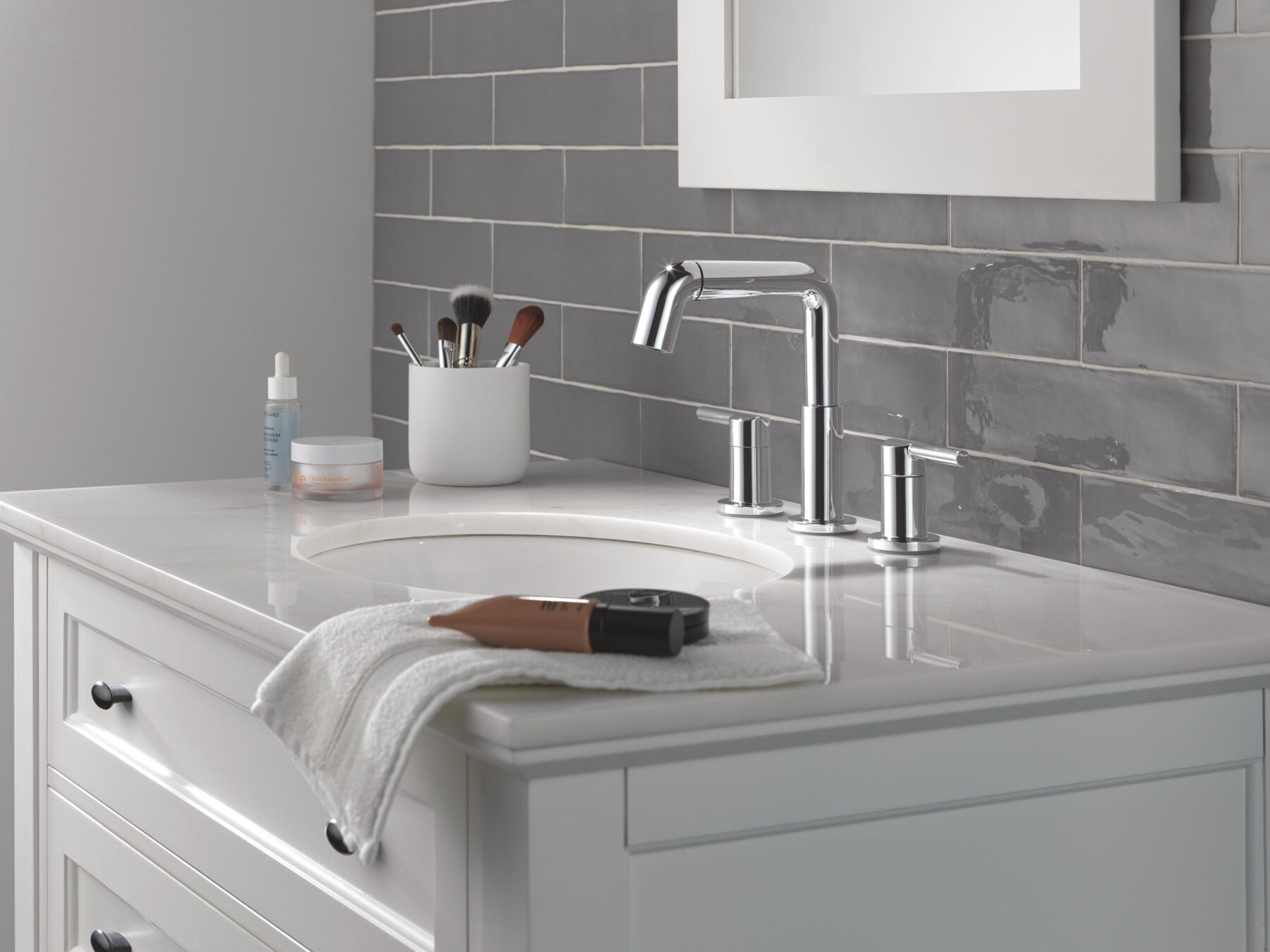 Two Handle Widespread Pull-Down Bathroom Faucet, image 10