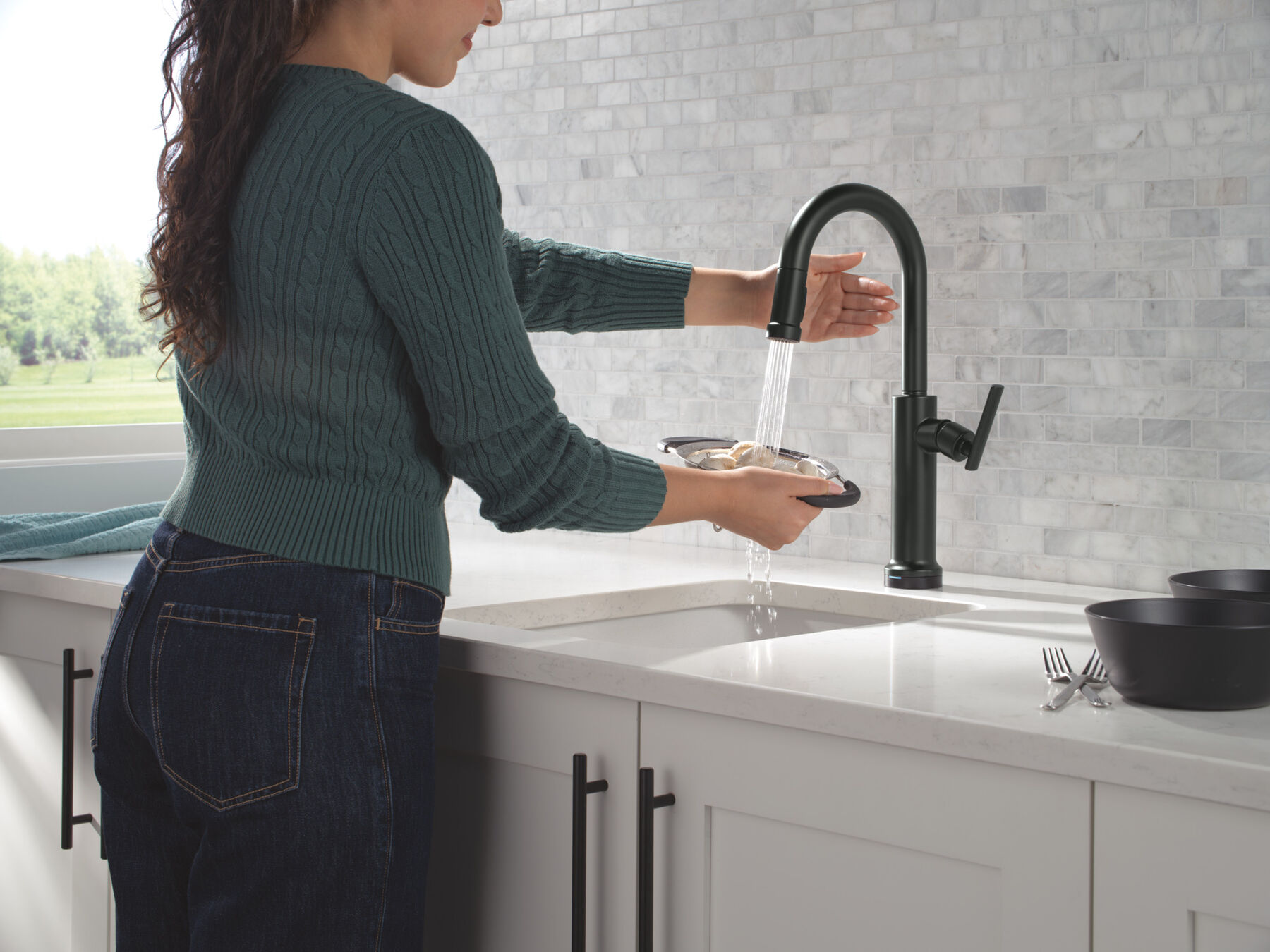 Touch2O&reg; Technology Bar / Prep Faucet with Touchless Technology