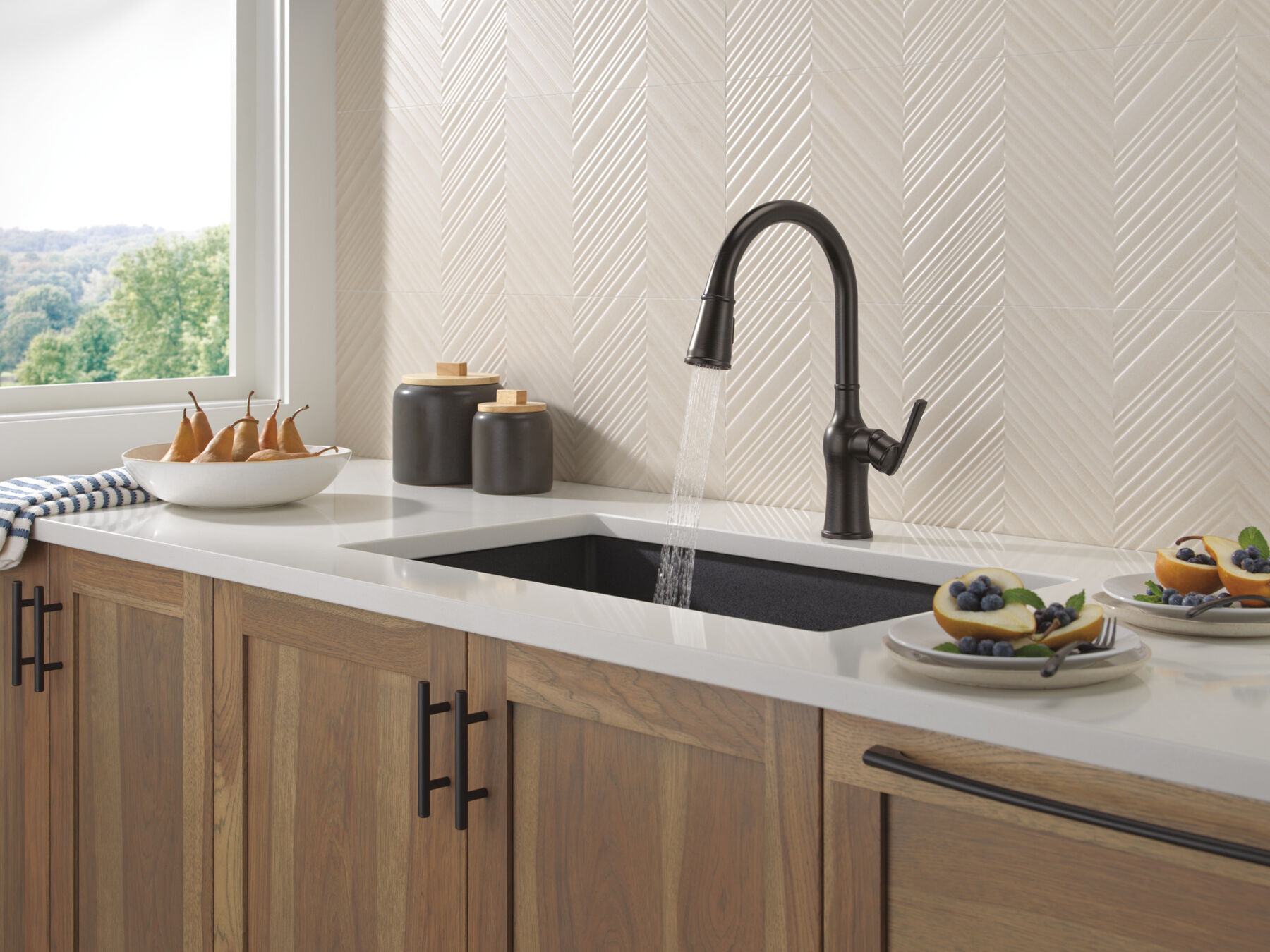 Single Handle Pull-Down Kitchen Faucet, image 8