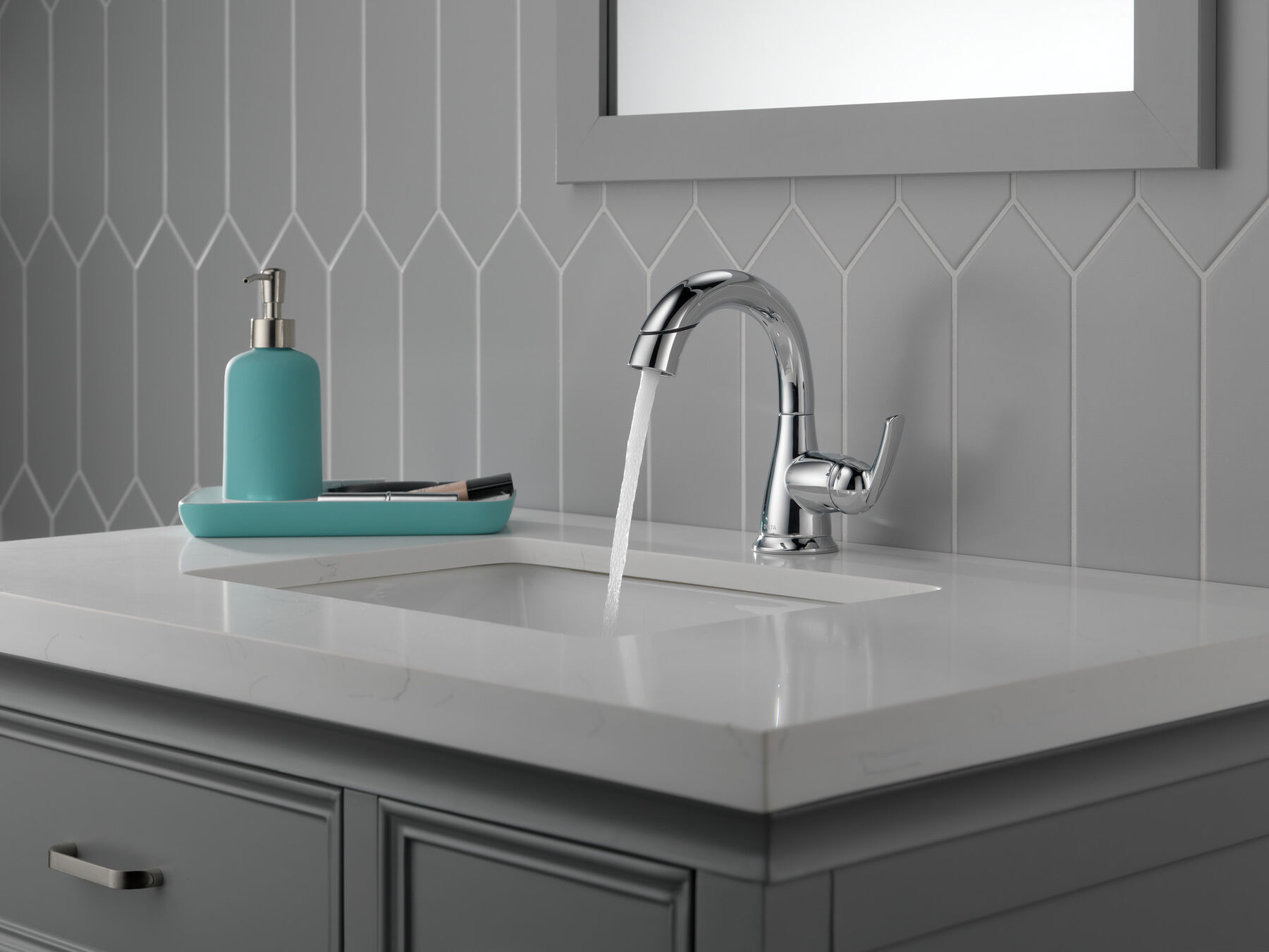 Single Handle Pull-Down Bathroom Faucet, image 11