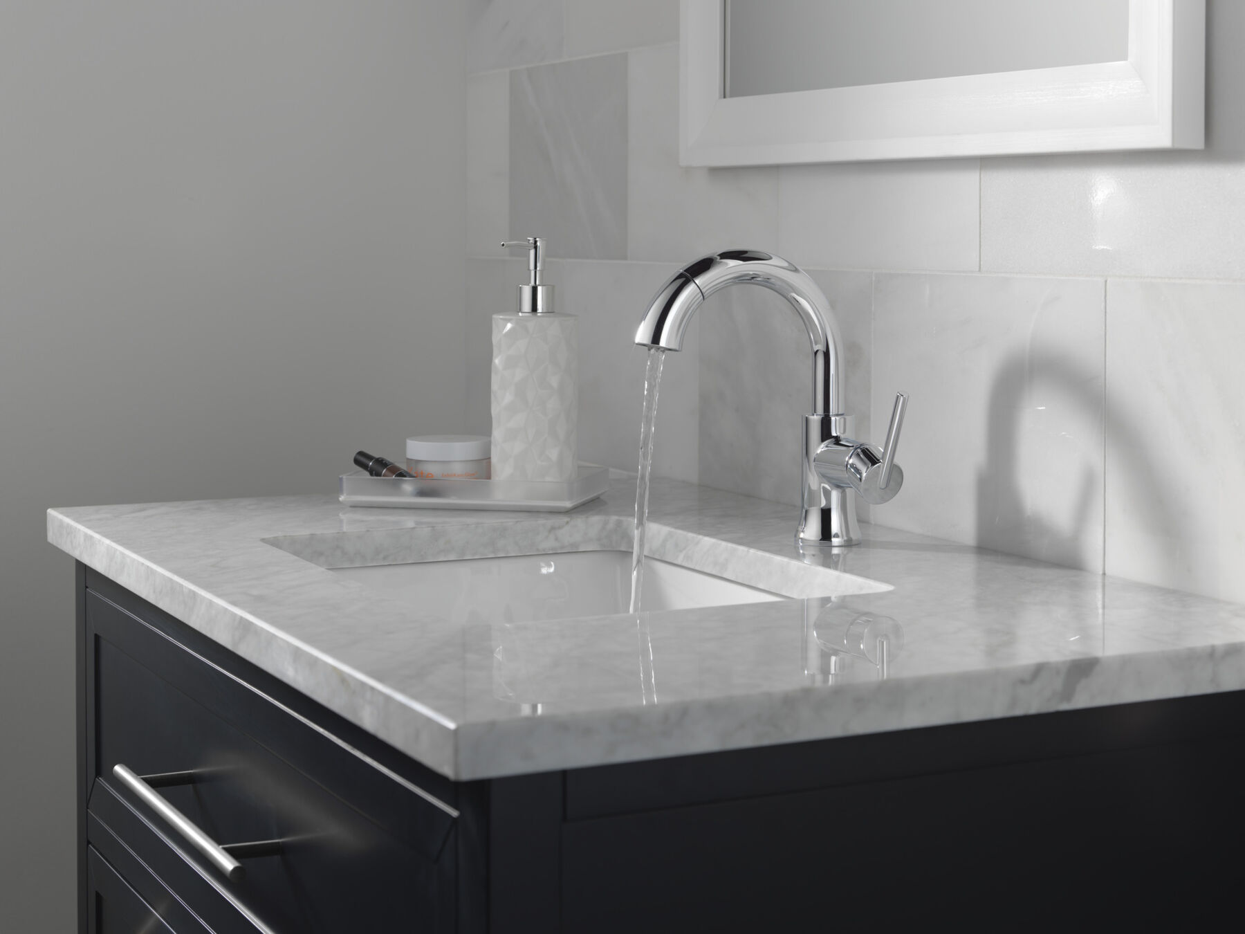 Single Handle Pull-Down Bathroom Faucet, image 7