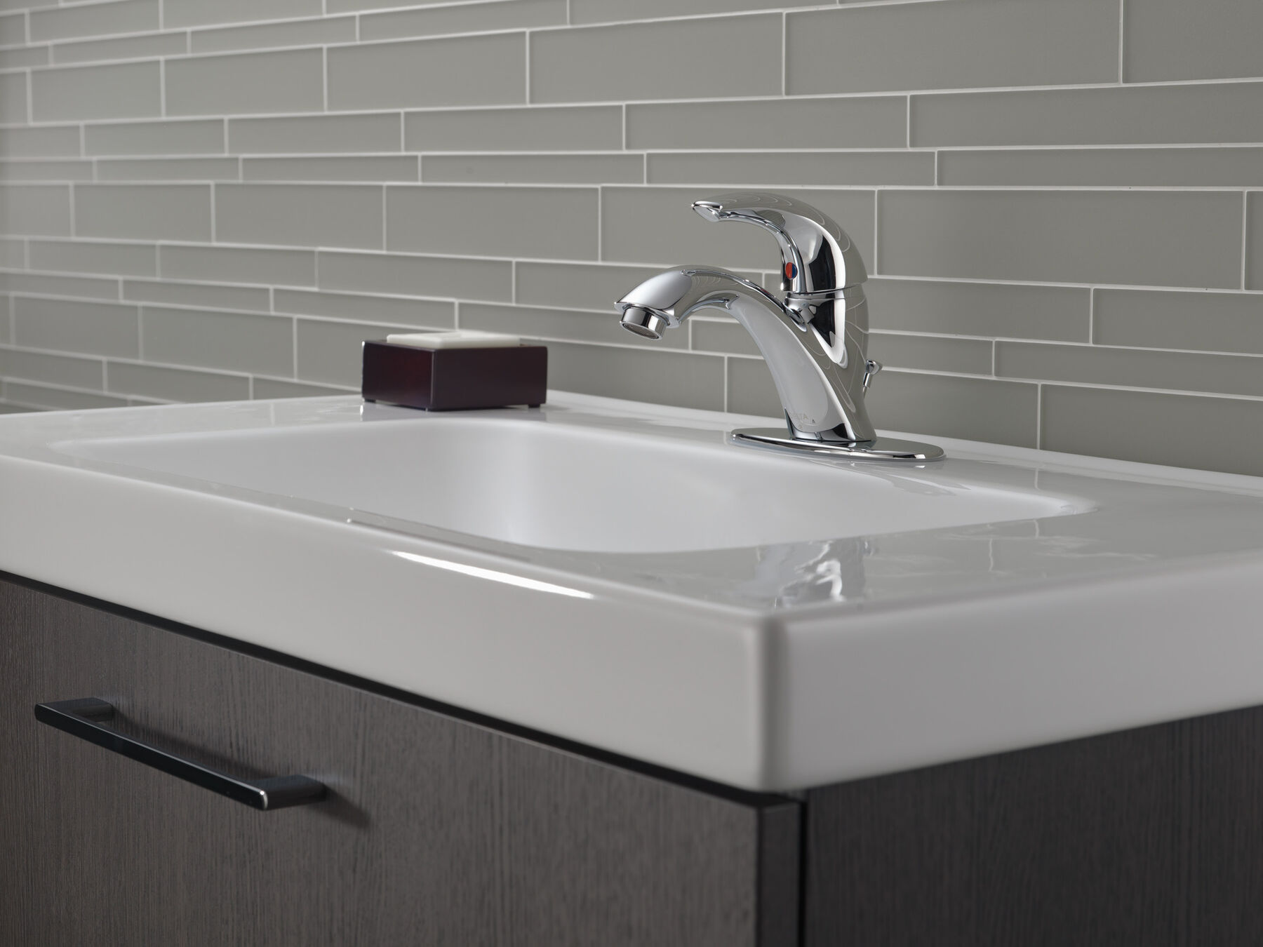 Single Handle Bathroom Faucet, image 3