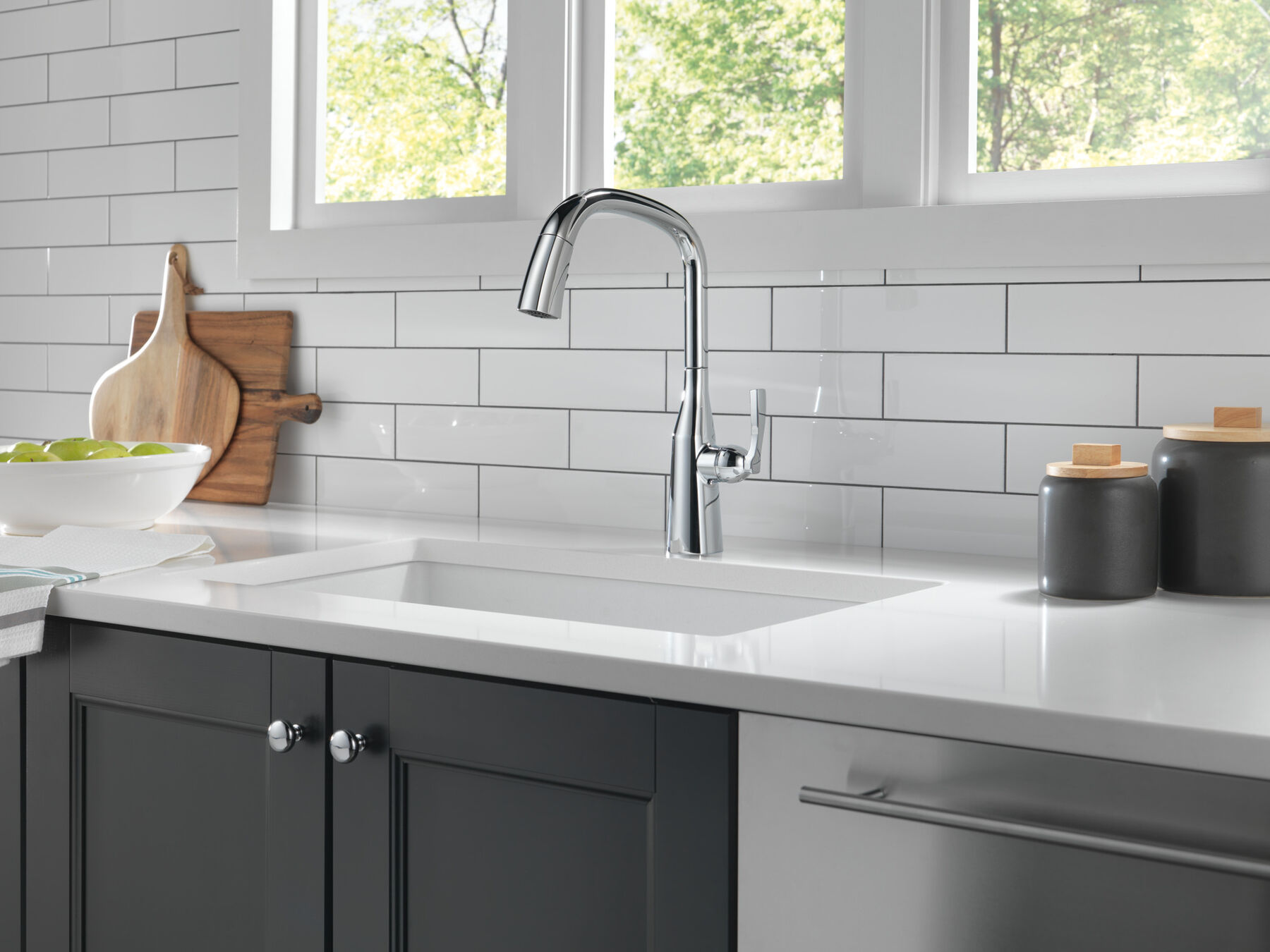 Single Handle Pull-Down Kitchen Faucet, image 9