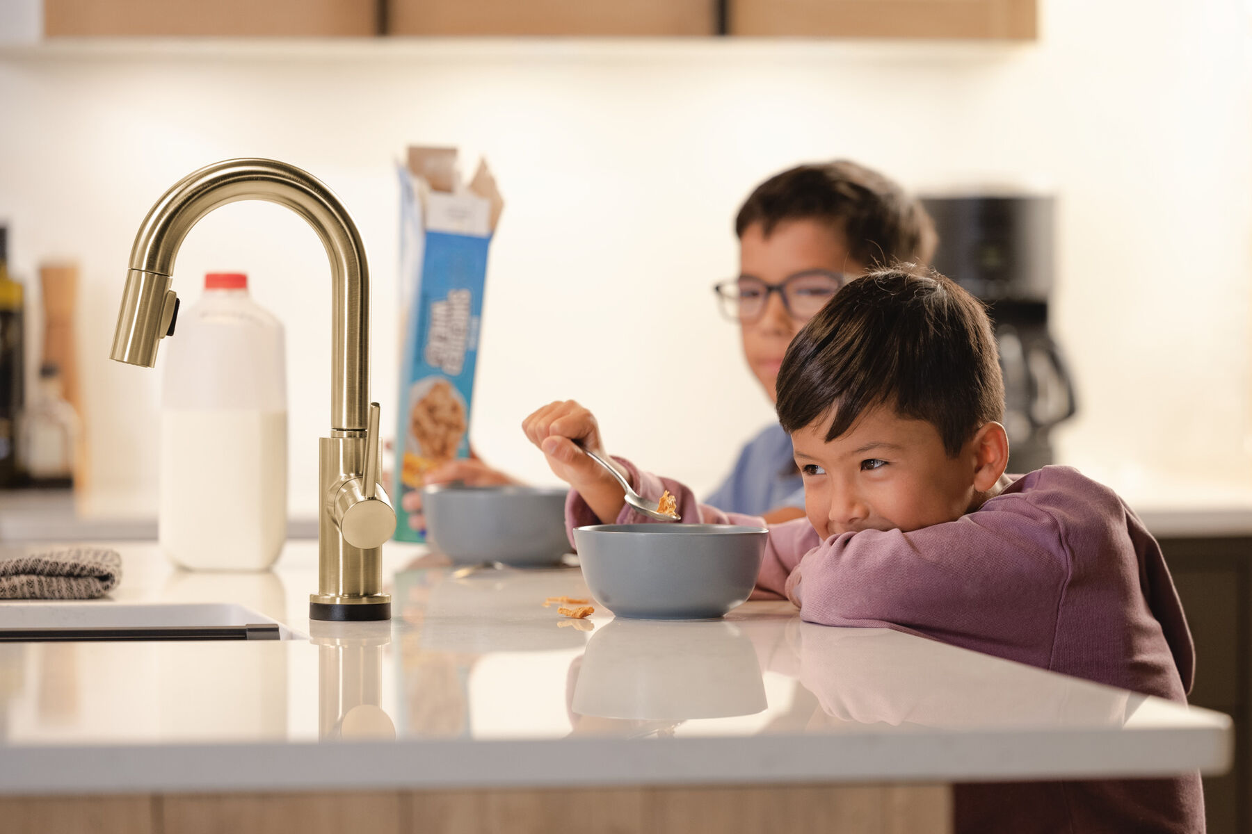 Touch2O® Bar / Prep Faucet with Touchless Technology, image 11