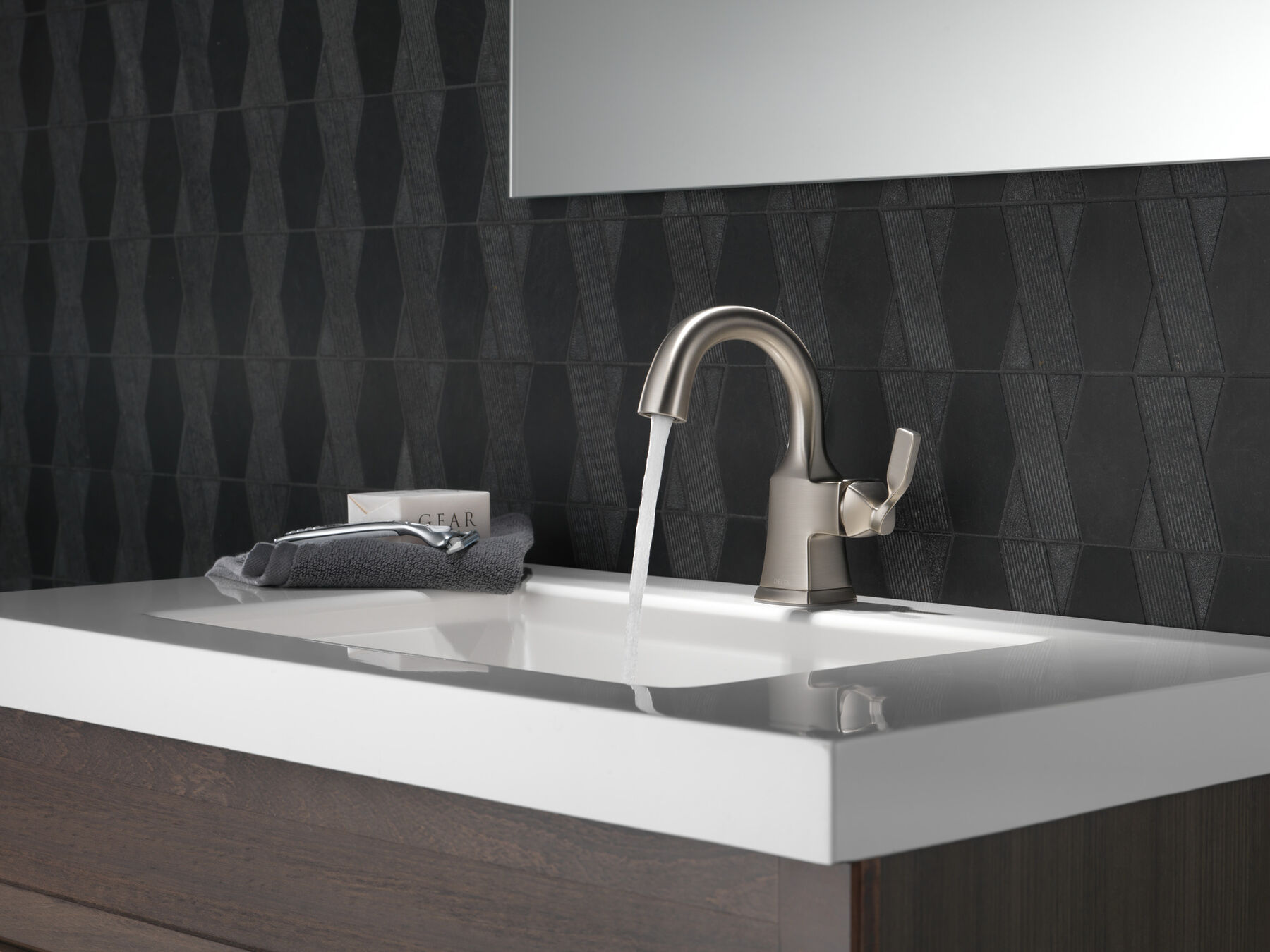 Single Handle Bathroom Faucet, image 4