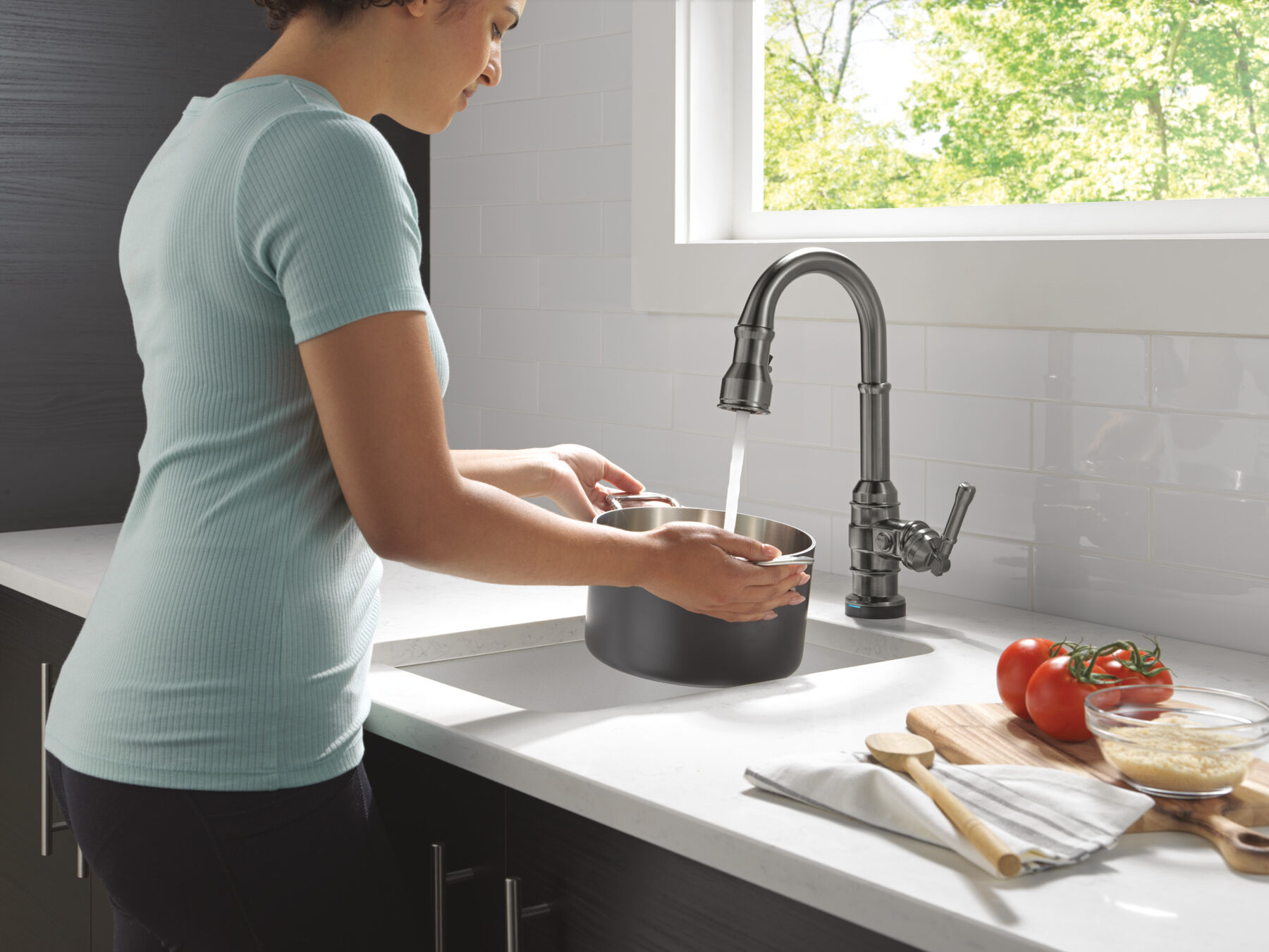 Touch2O® Bar / Prep Faucet with Touchless Technology, image 4