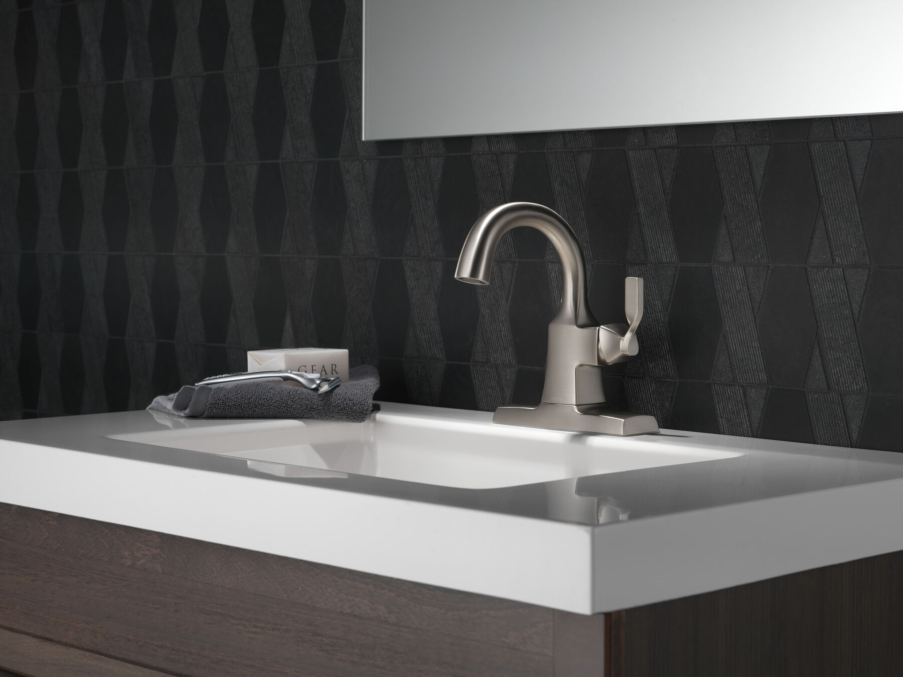 Single Handle Bathroom Faucet, image 3