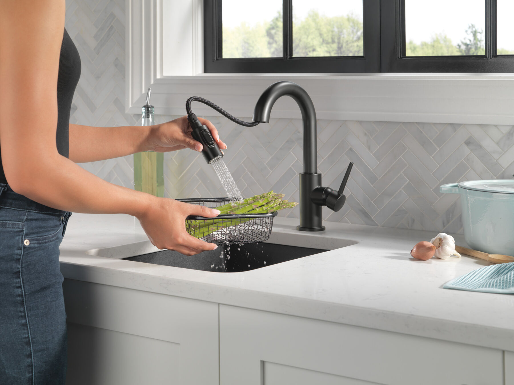 Pull-Down Prep Faucet 1L (Recertified), image 2