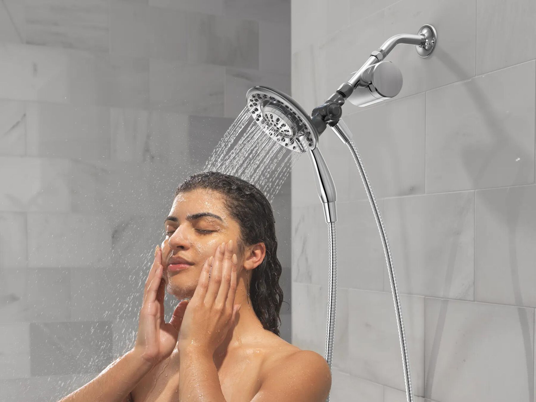 Shower Filter Attachment with 4-Setting In2ition&reg;