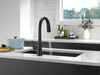 Single Handle Pull-Down Kitchen Faucet