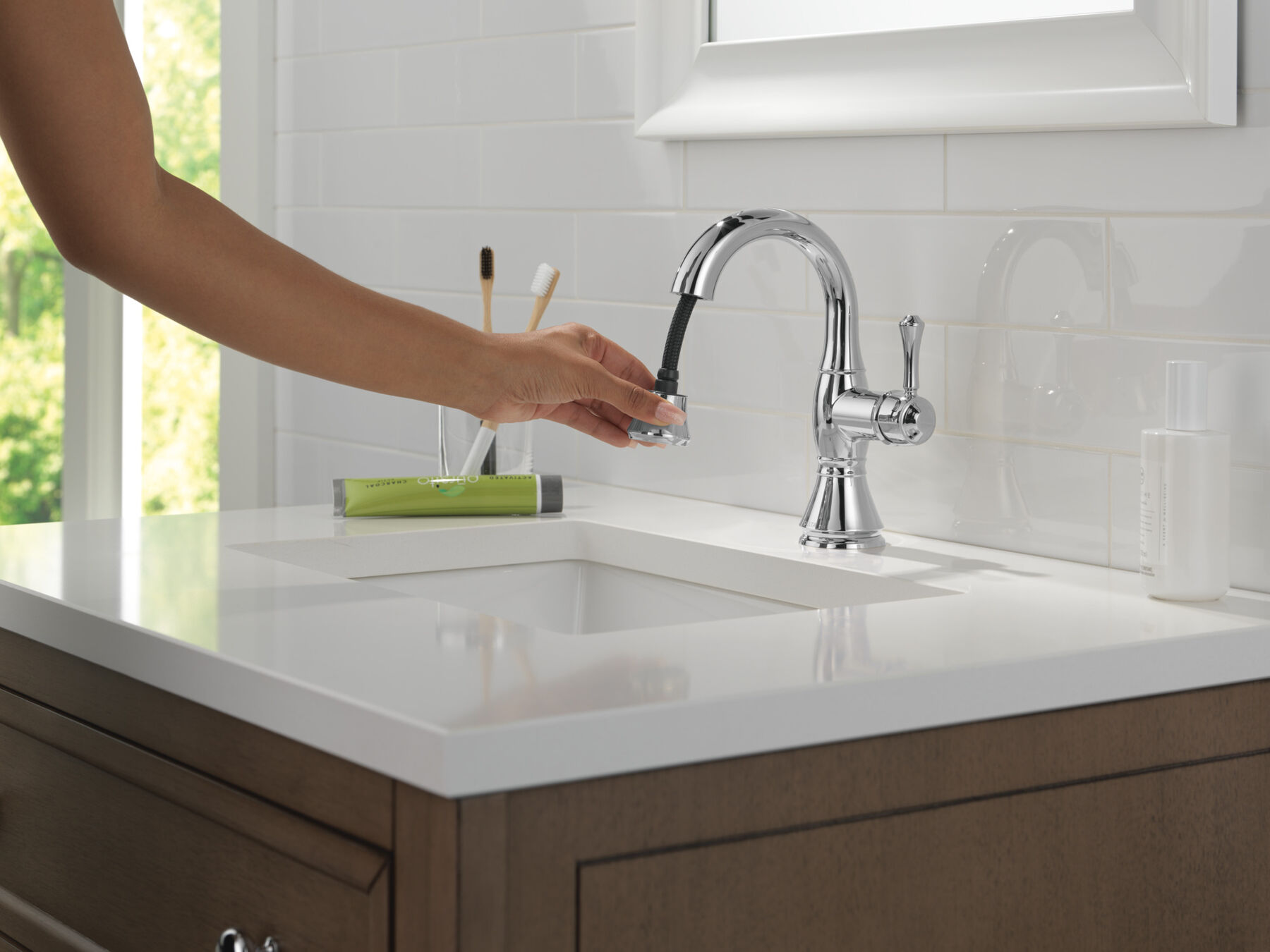 Single Handle Pull-Down Bathroom Faucet, image 4