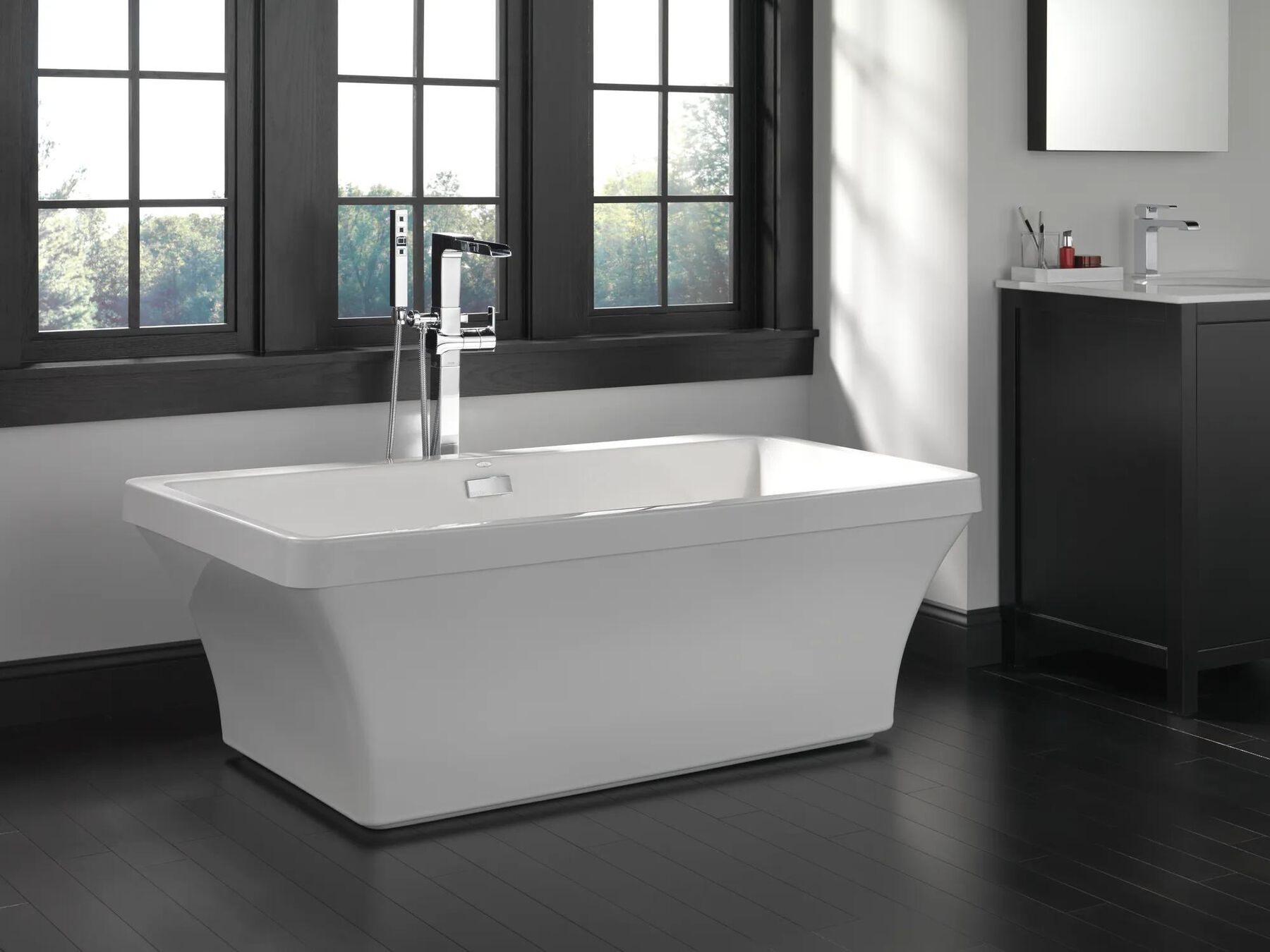 Single Handle Floor Mount Channel Spout Tub Filler Trim with Hand Shower