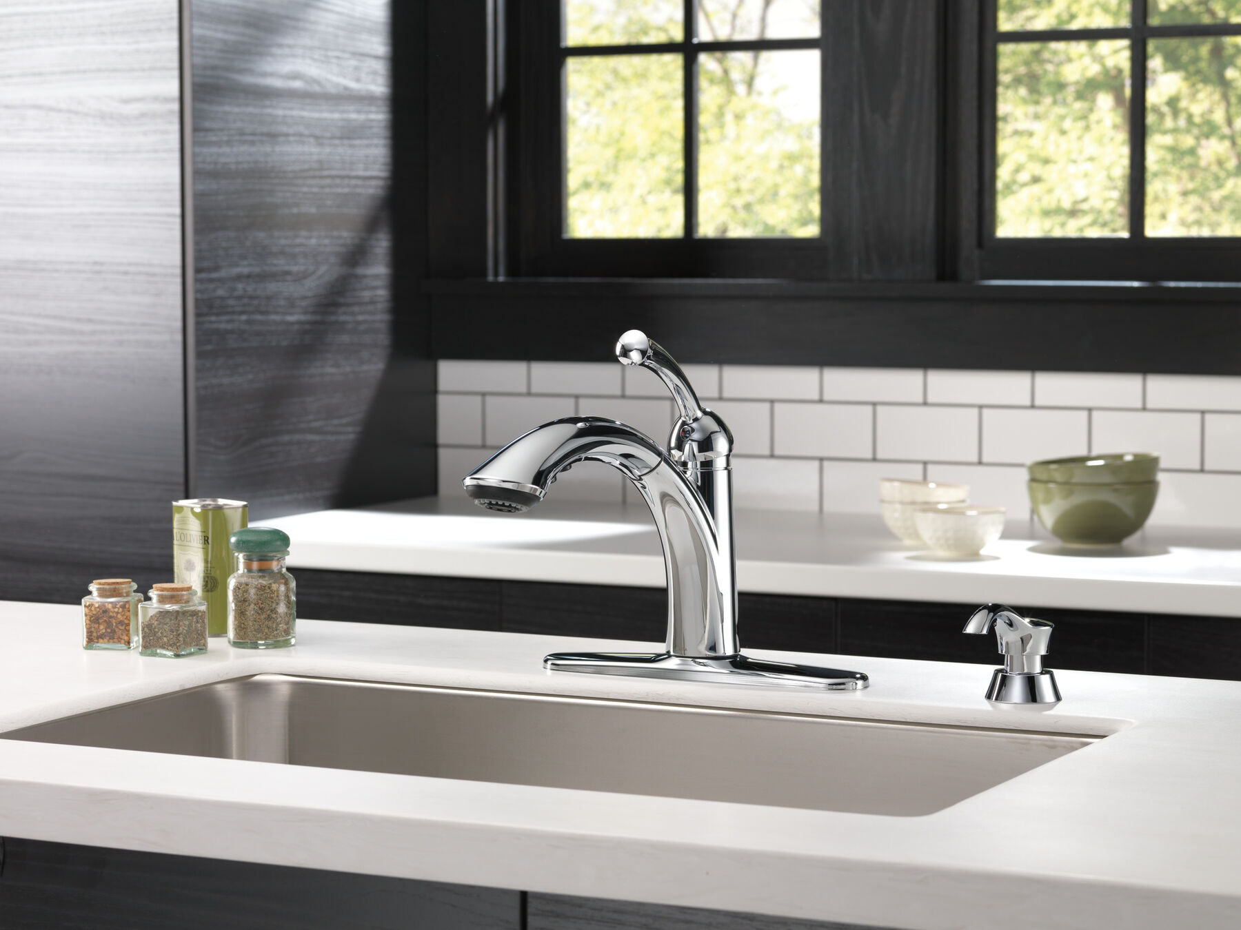 Single Handle Pull-Out Kitchen Faucet with Soap Dispenser, image 1